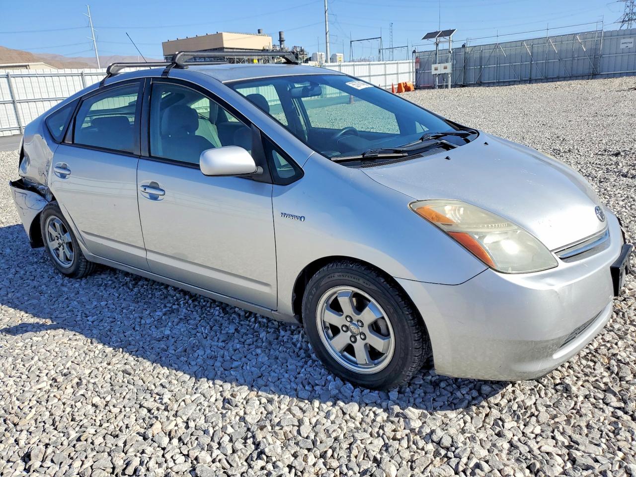 2008 Toyota Prius Base Silver vin: JTDKB20U083344584
