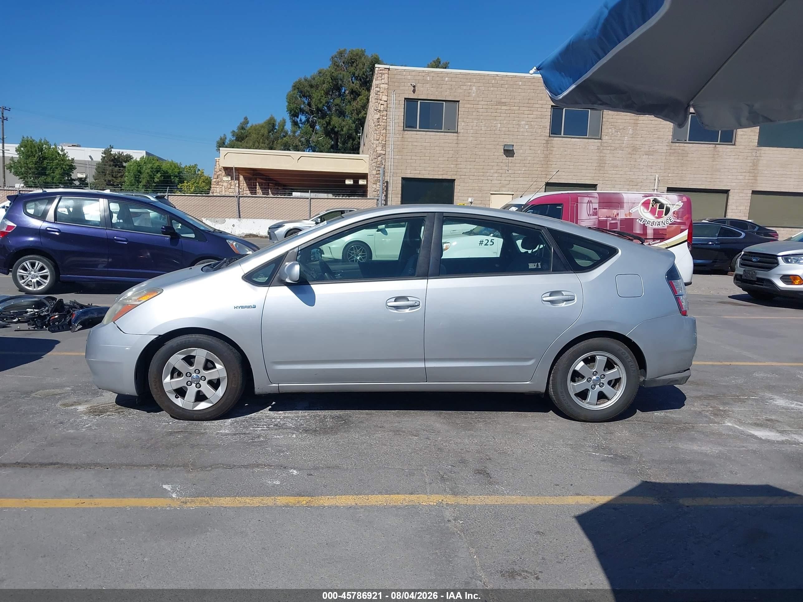 2008 Toyota Prius   Gray vin: JTDKB20U083350076