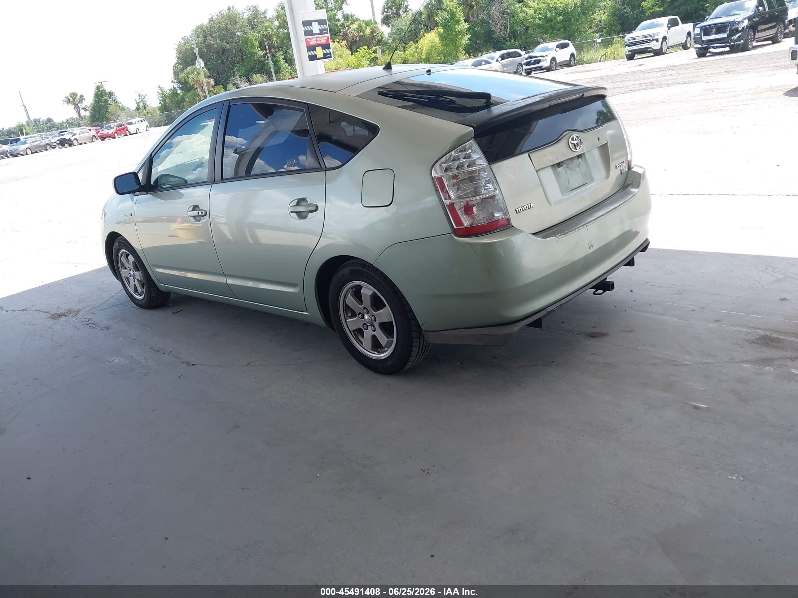 2008 Toyota Prius   Green vin: JTDKB20U083364348