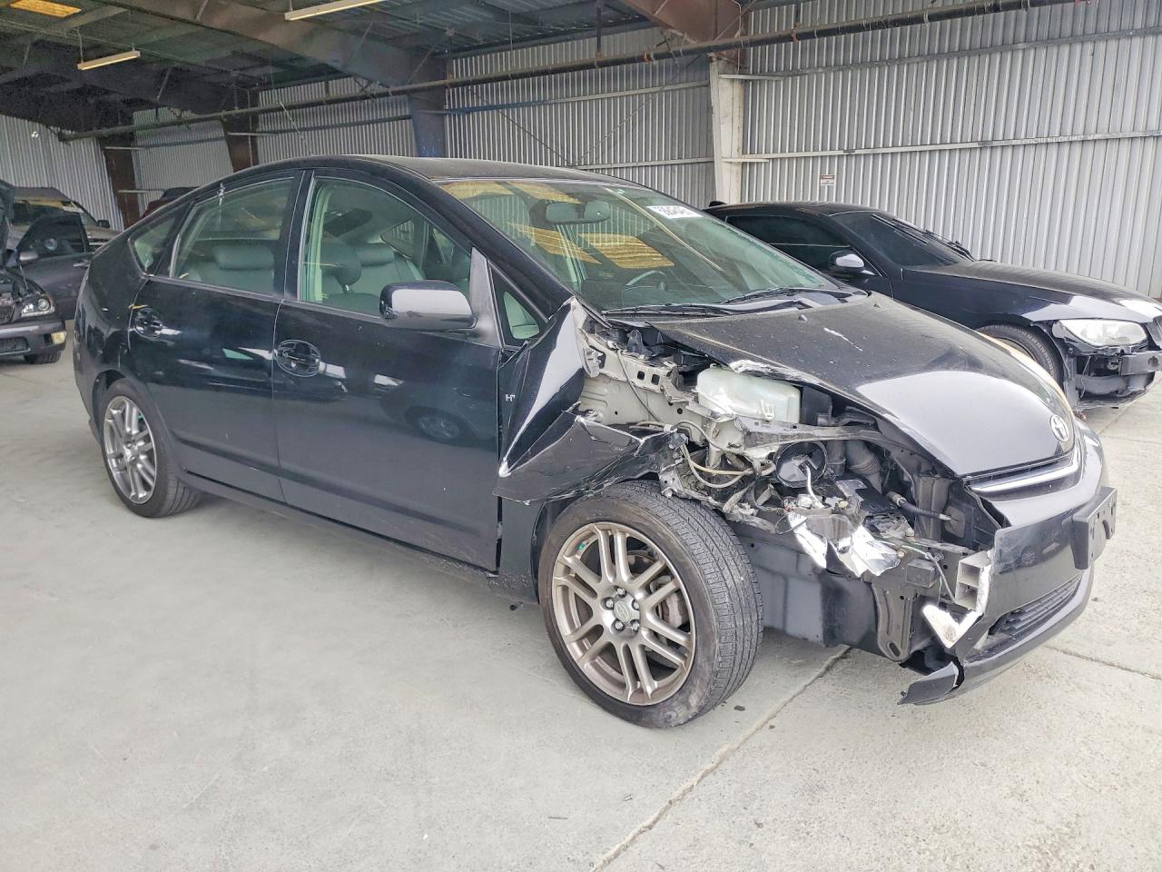 2008 Toyota Prius Base Черный vin: JTDKB20U083381487