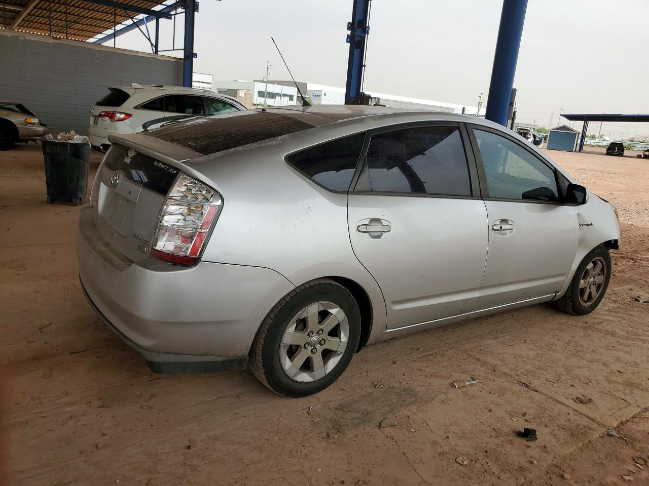2008 Toyota Prius Base Tan vin: JTDKB20U083383336