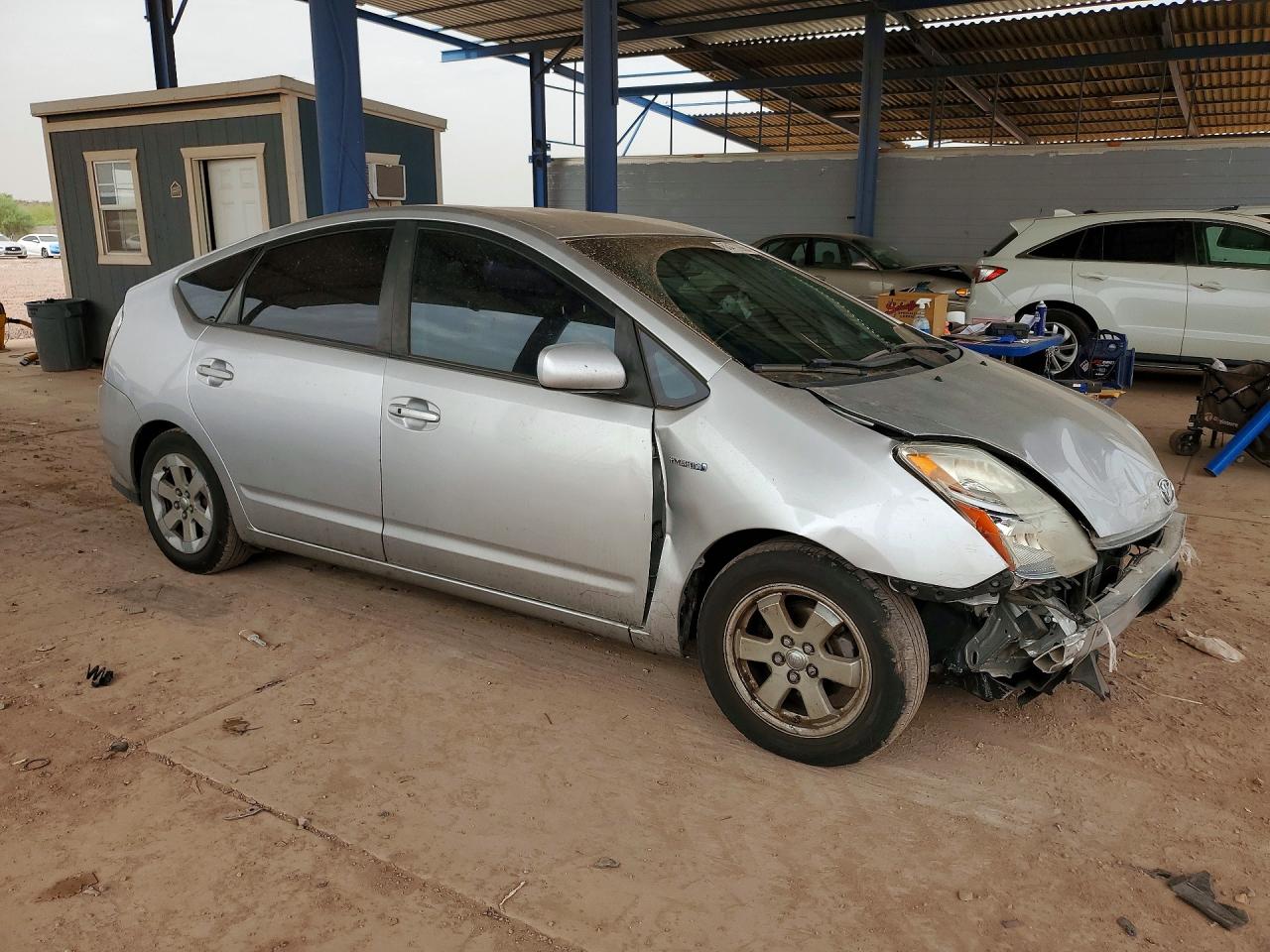 2008 Toyota Prius Base Tan vin: JTDKB20U083383336