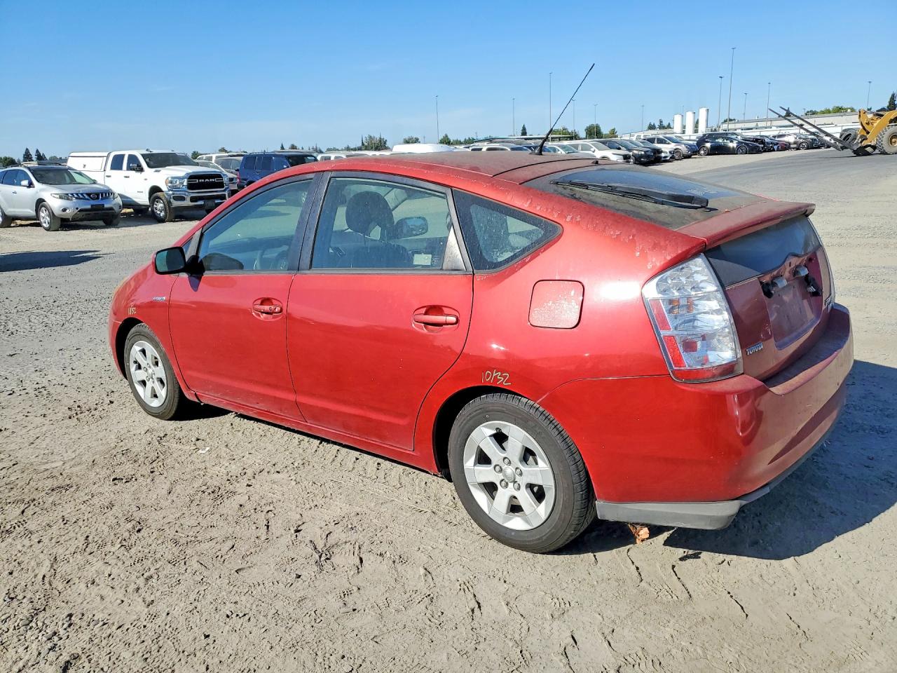 2008 Toyota Prius Base Red vin: JTDKB20U083398189