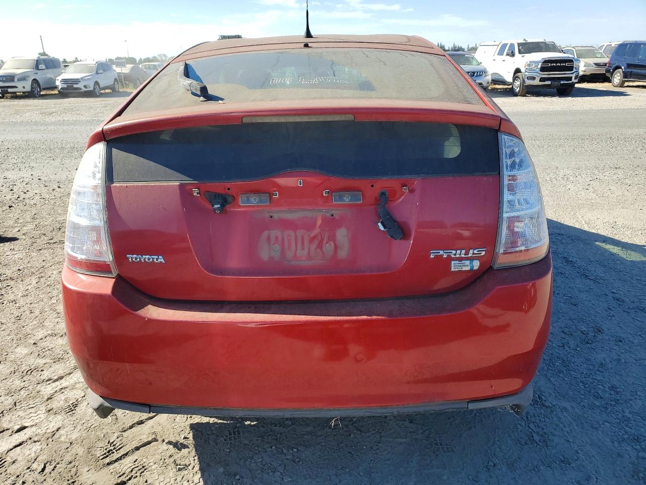 2008 Toyota Prius Base Red vin: JTDKB20U083398189