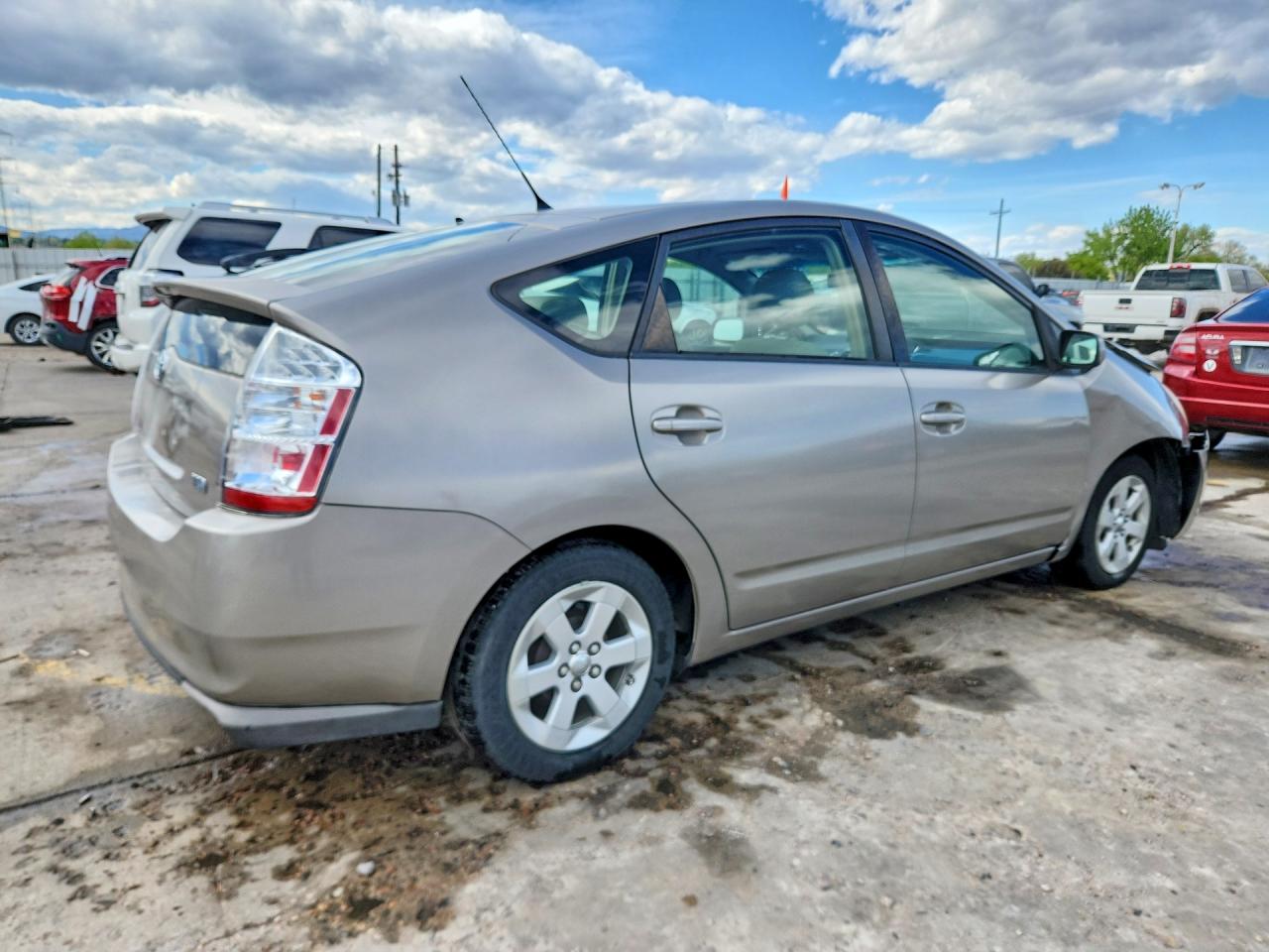 2008 Toyota Prius Base Желто-коричневый vin: JTDKB20U083399553