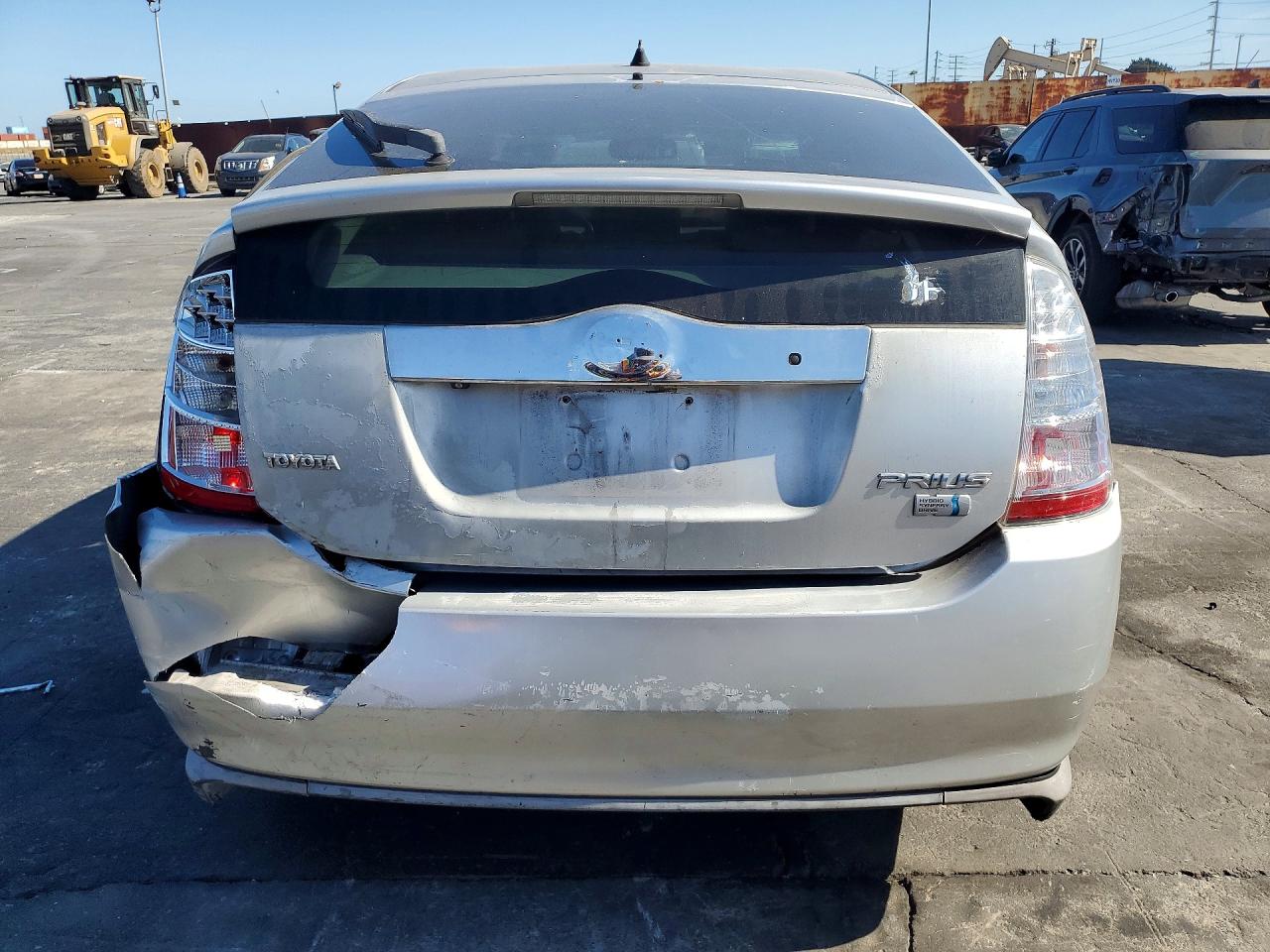 2008 Toyota Prius Base Silver vin: JTDKB20U083407425