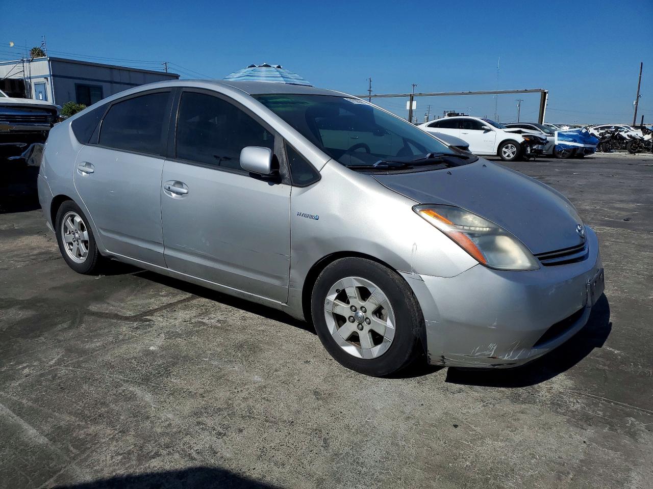 2008 Toyota Prius Base Silver vin: JTDKB20U083407425