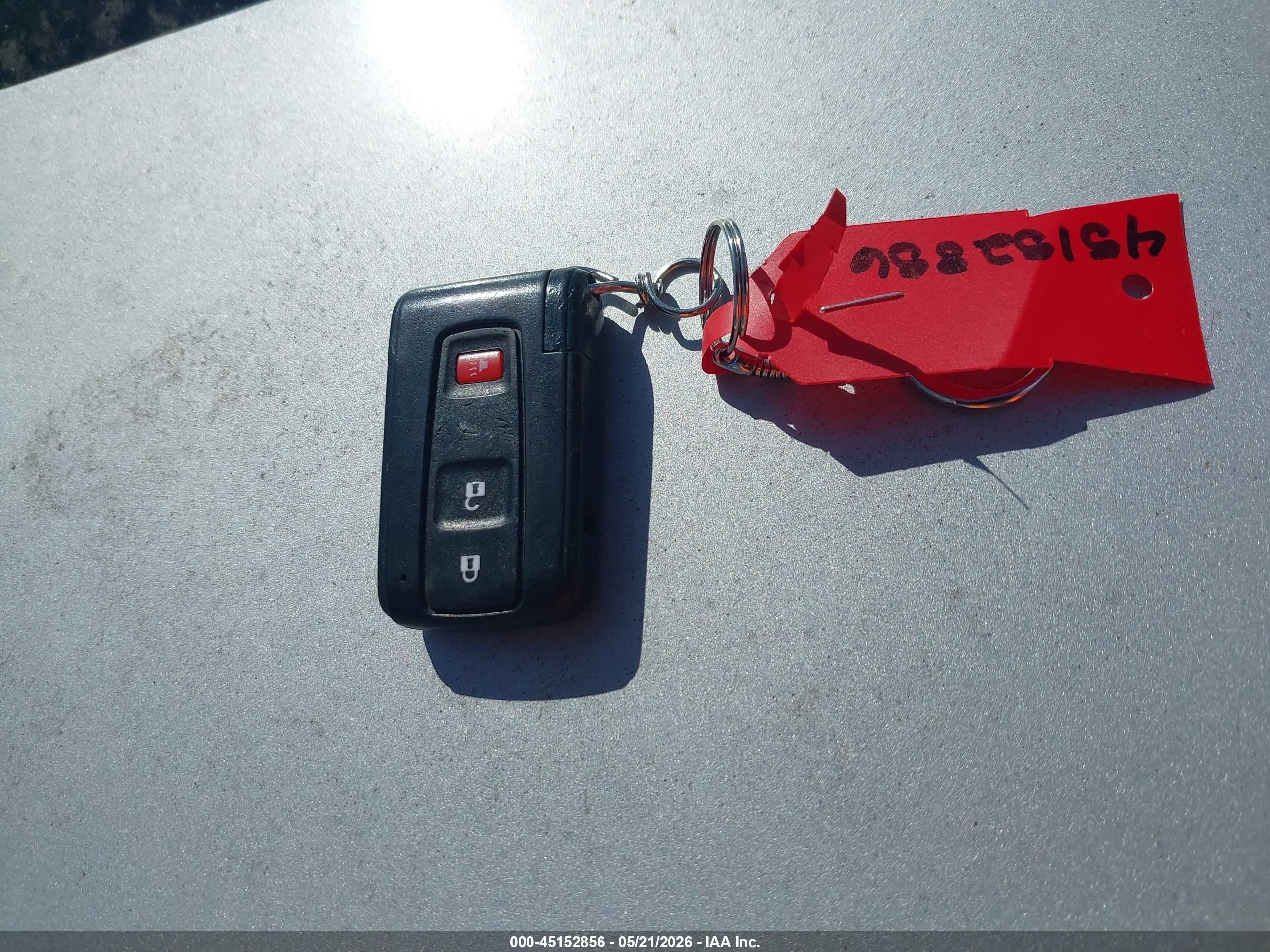 2008 Toyota Prius   Серый vin: JTDKB20U083417002