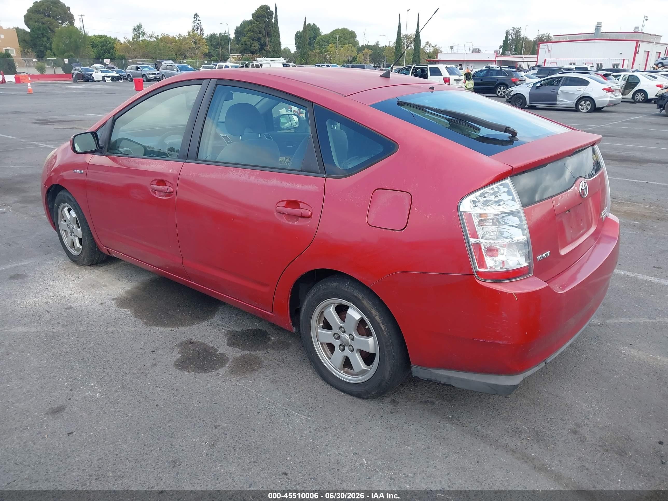2008 Toyota Prius   Red vin: JTDKB20U083441459
