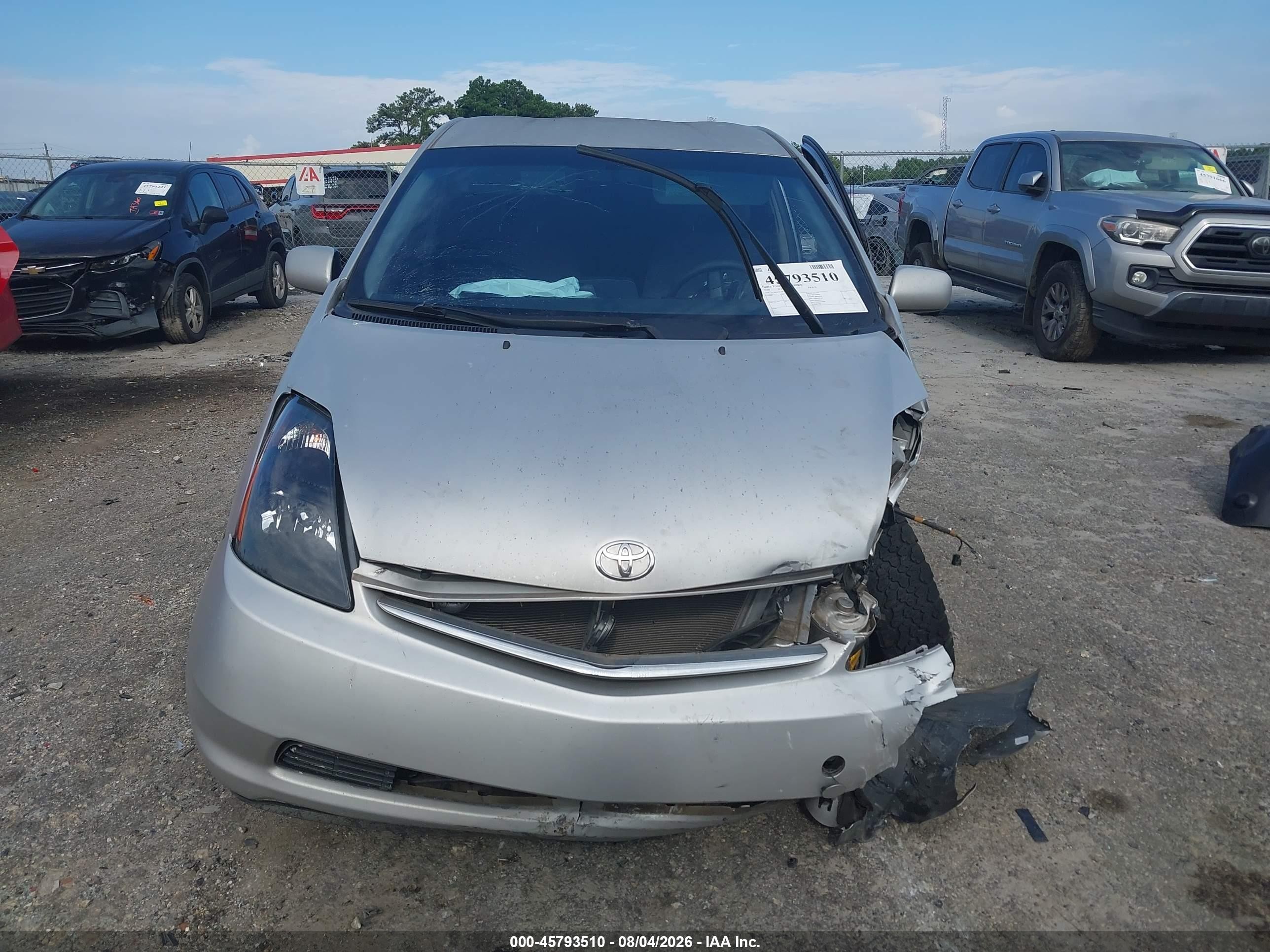 2008 Toyota Prius   Silver vin: JTDKB20U083447861