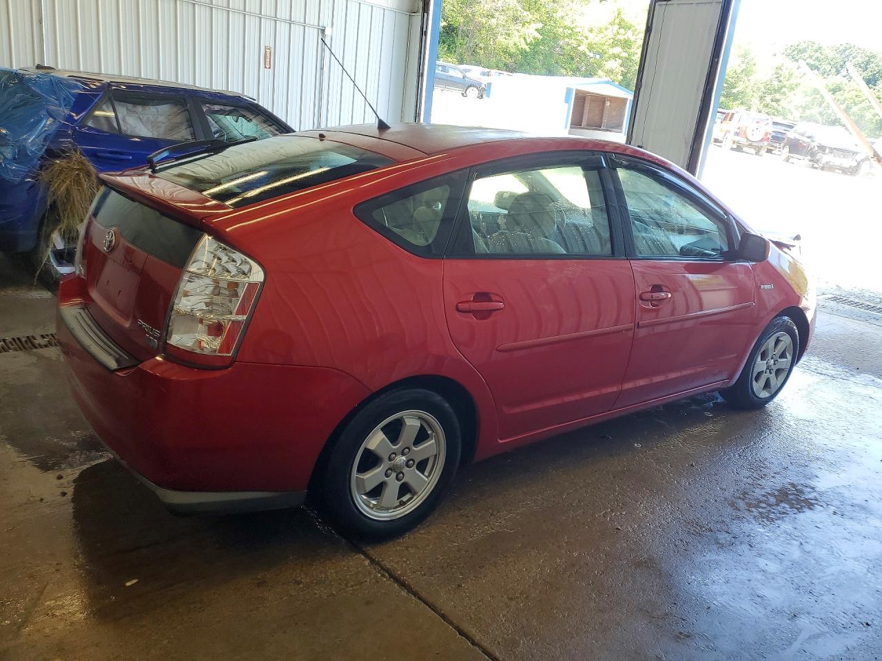2008 Toyota Prius Base Red vin: JTDKB20U087727210