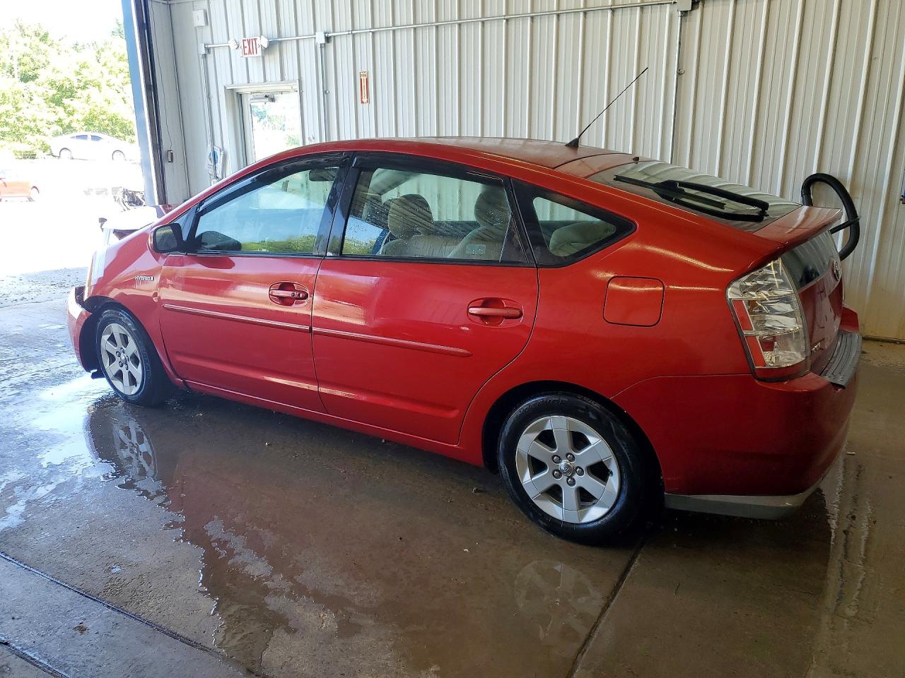 2008 Toyota Prius Base Red vin: JTDKB20U087727210