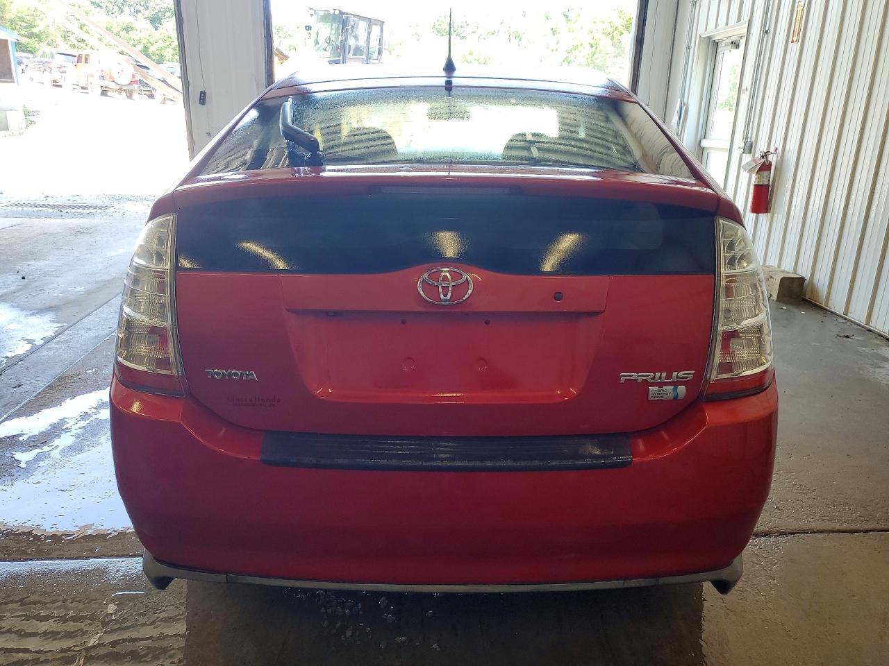 2008 Toyota Prius Base Red vin: JTDKB20U087727210