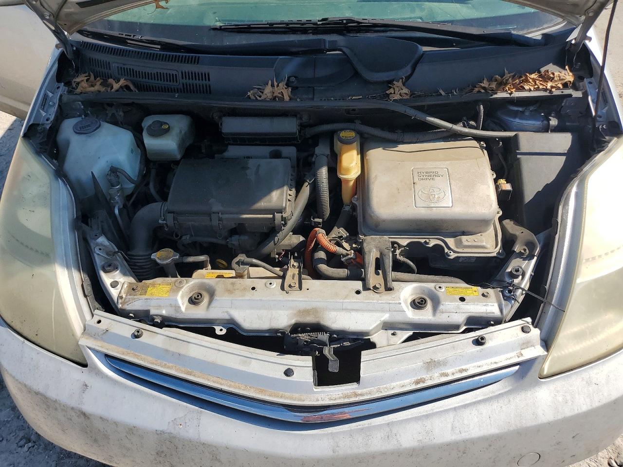 2008 Toyota Prius Base Silver vin: JTDKB20U087727904