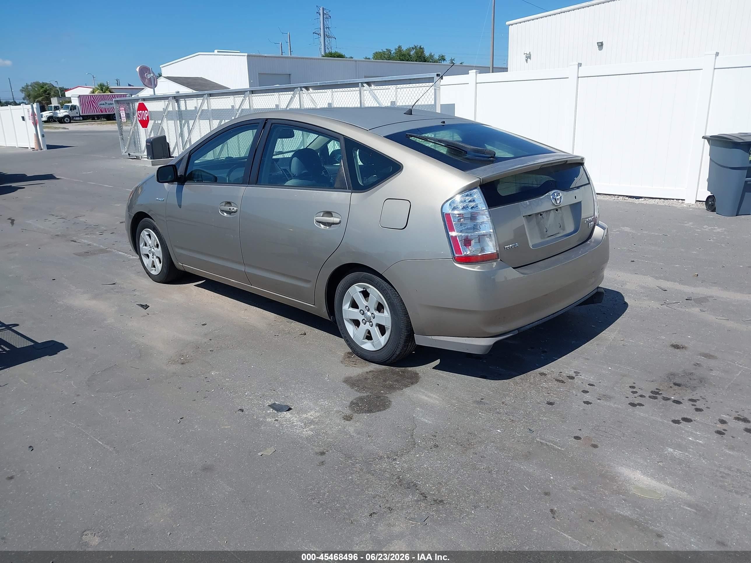 2008 Toyota Prius   Gold vin: JTDKB20U087803072