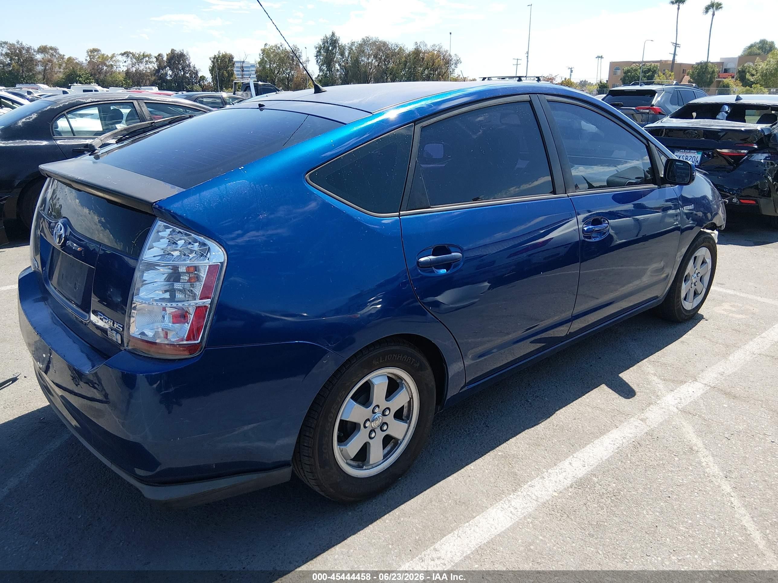 2008 Toyota Prius   Blue vin: JTDKB20U087812077