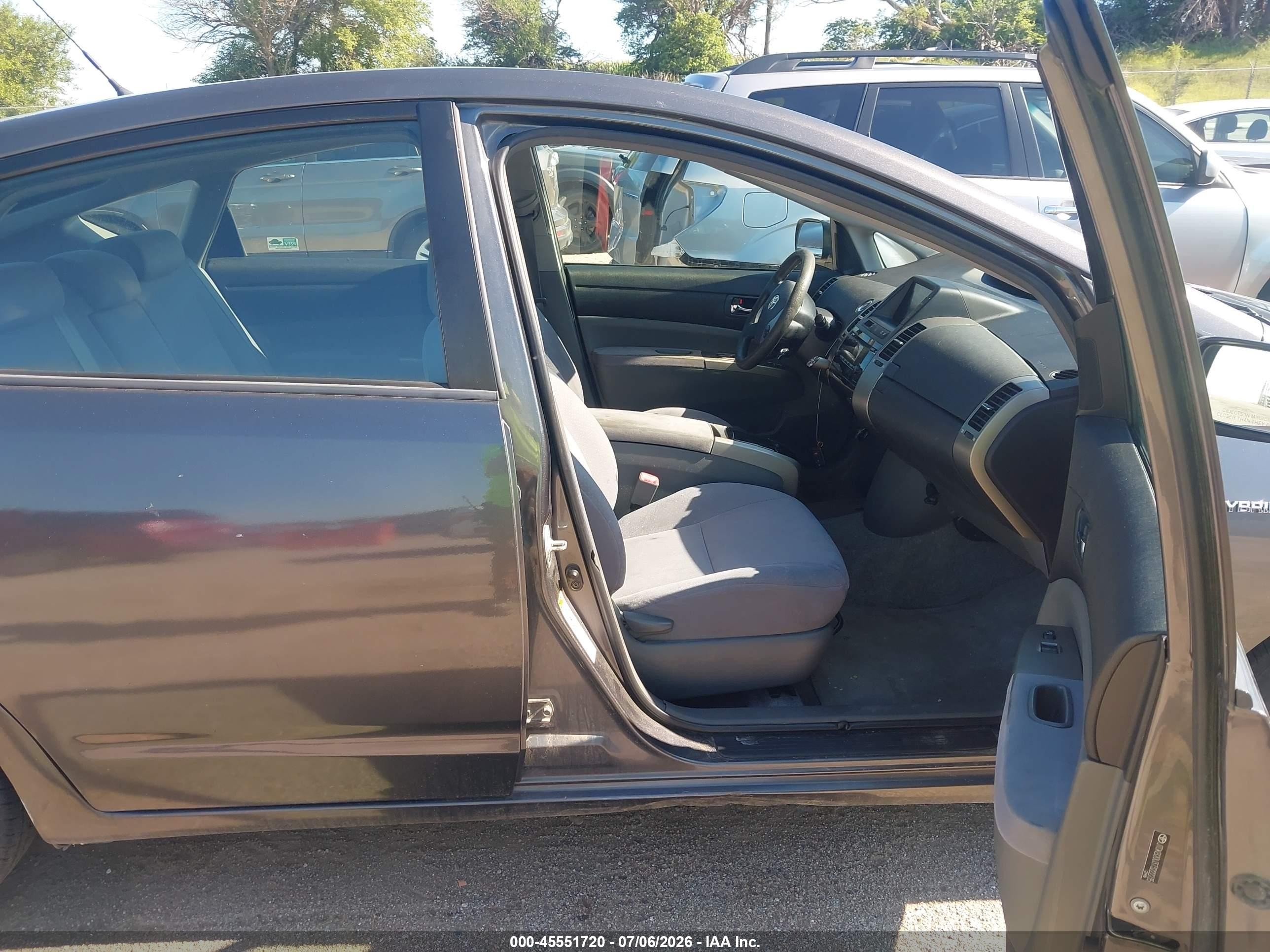 2009 Toyota Prius   Серый vin: JTDKB20U093469618