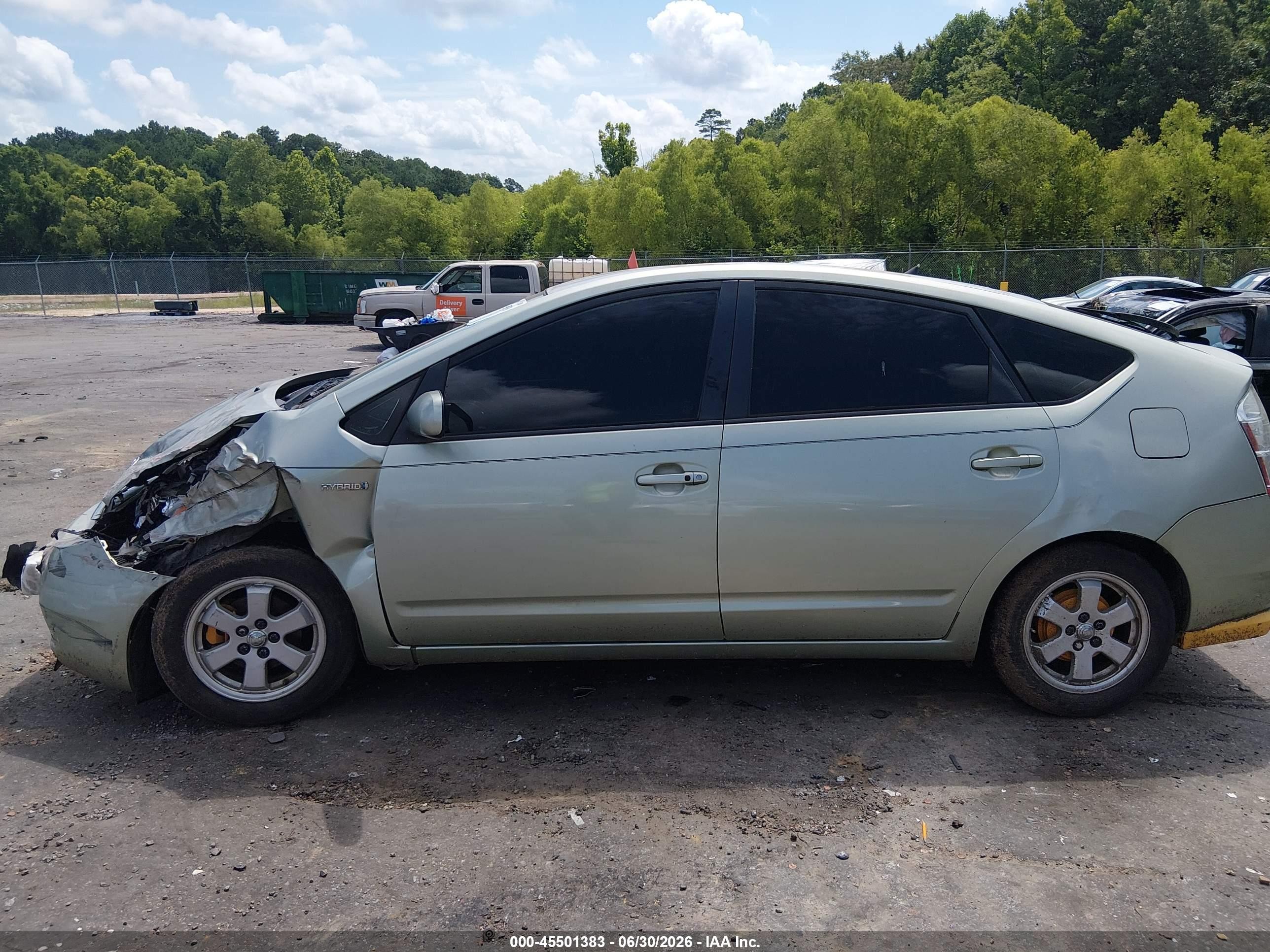 2009 Toyota Prius   Silver vin: JTDKB20U093531731