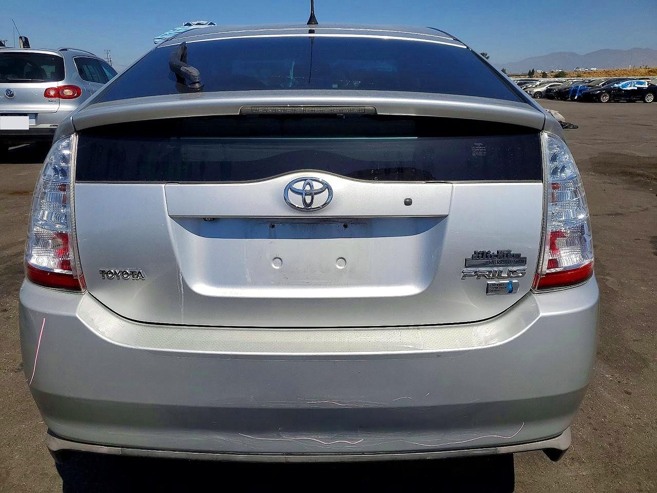 2009 Toyota Prius Base Silver vin: JTDKB20U097863323