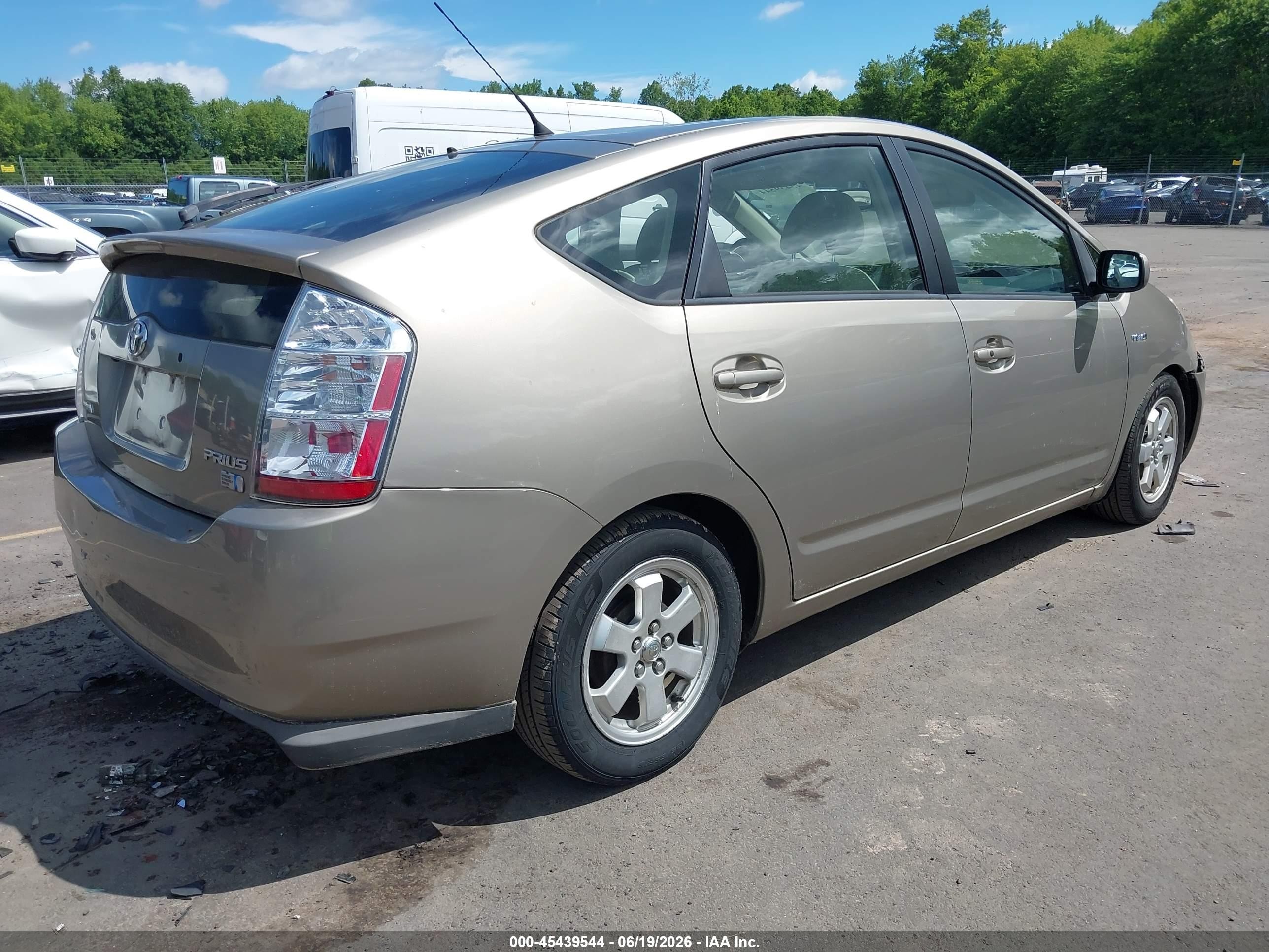 2009 Toyota Prius   Beige vin: JTDKB20U097867663
