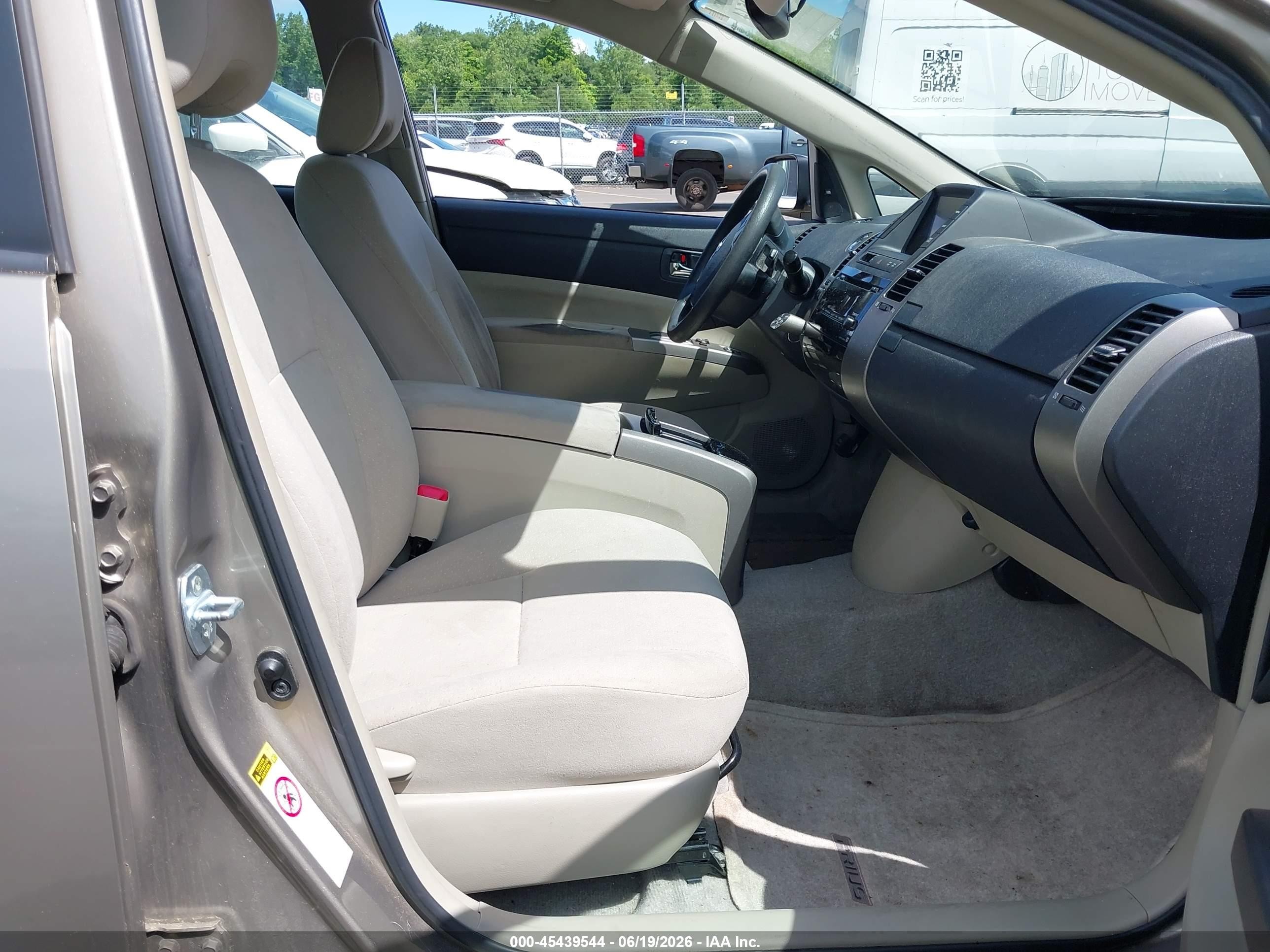 2009 Toyota Prius   Beige vin: JTDKB20U097867663