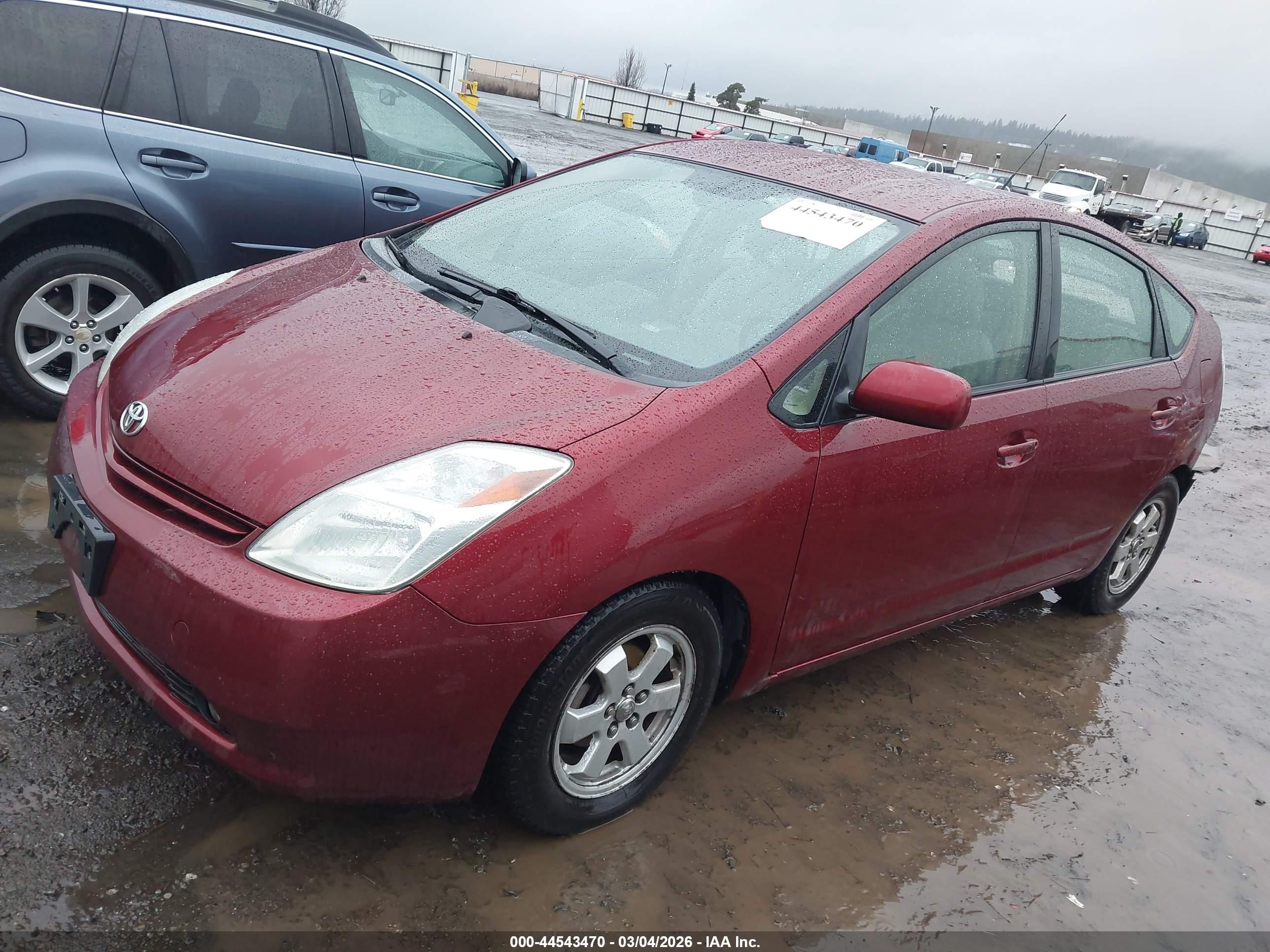 2004 Toyota Prius Red vin: JTDKB20U140015100