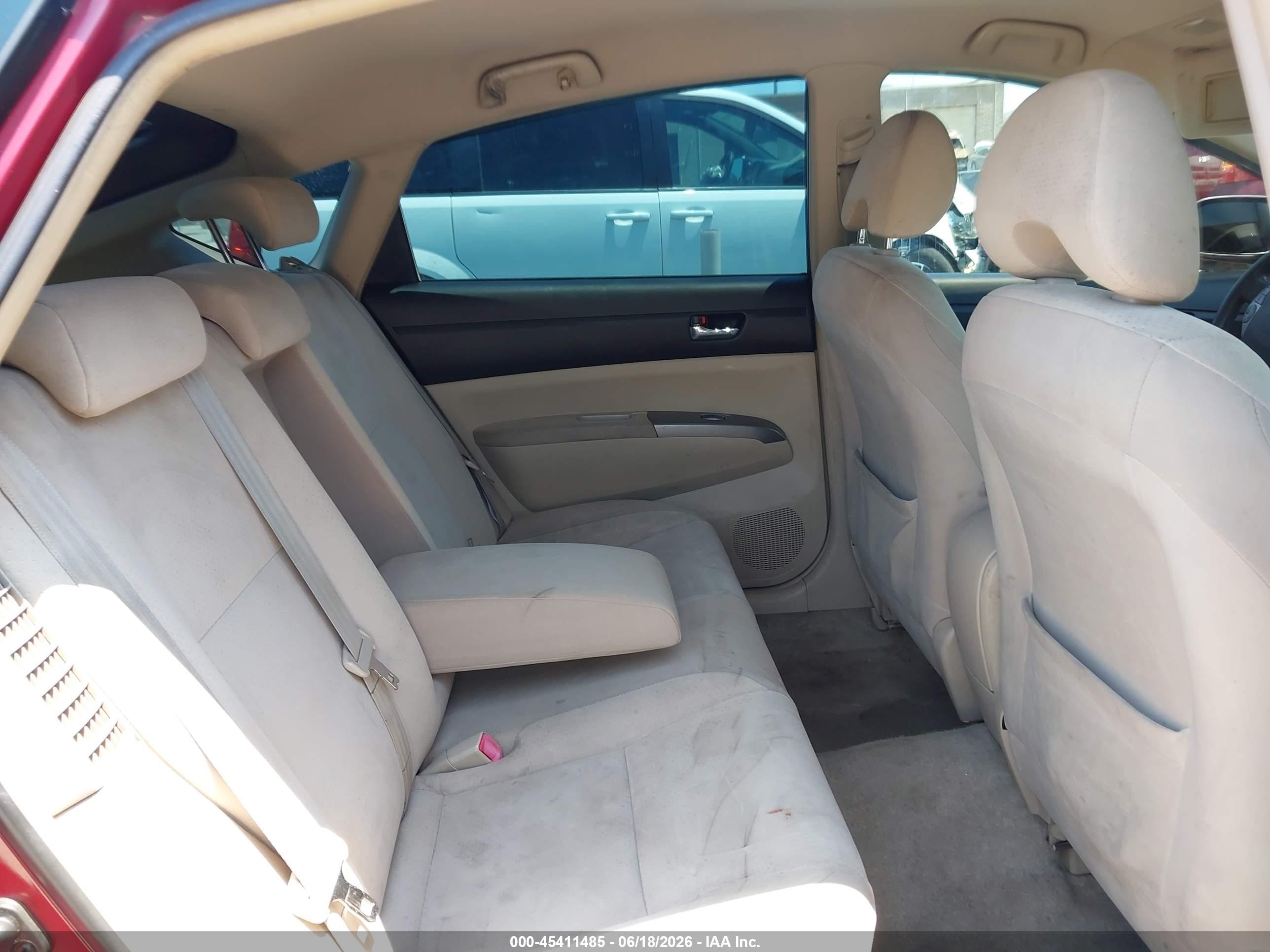 2004 Toyota Prius Red vin: JTDKB20U140019552