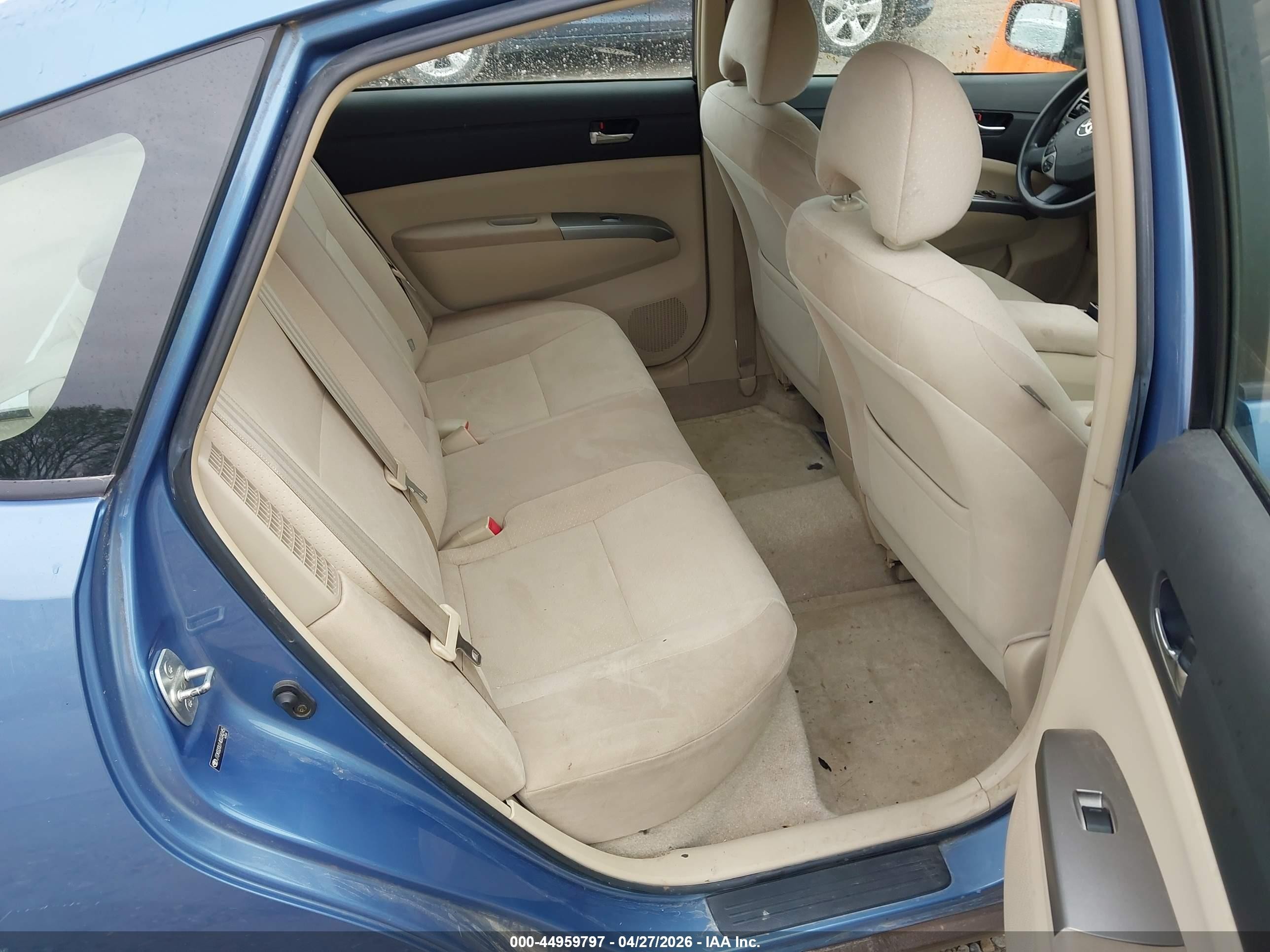 2004 Toyota Prius   Blue vin: JTDKB20U140034245