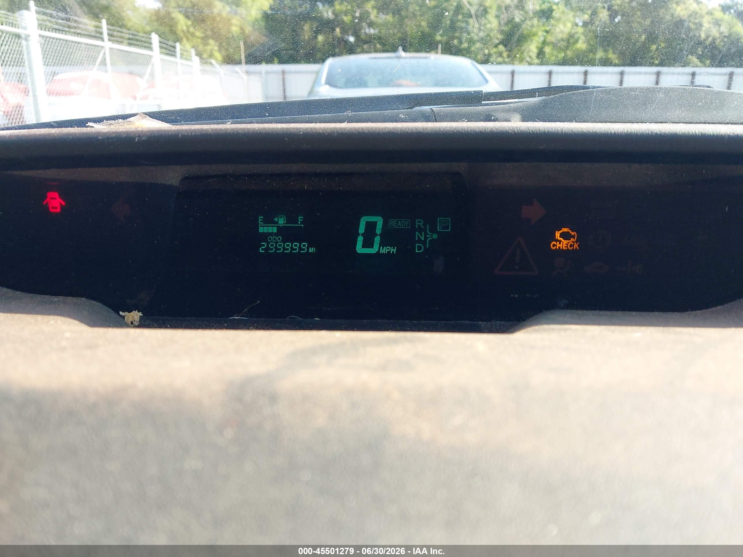 2004 Toyota Prius   Silver vin: JTDKB20U140061459