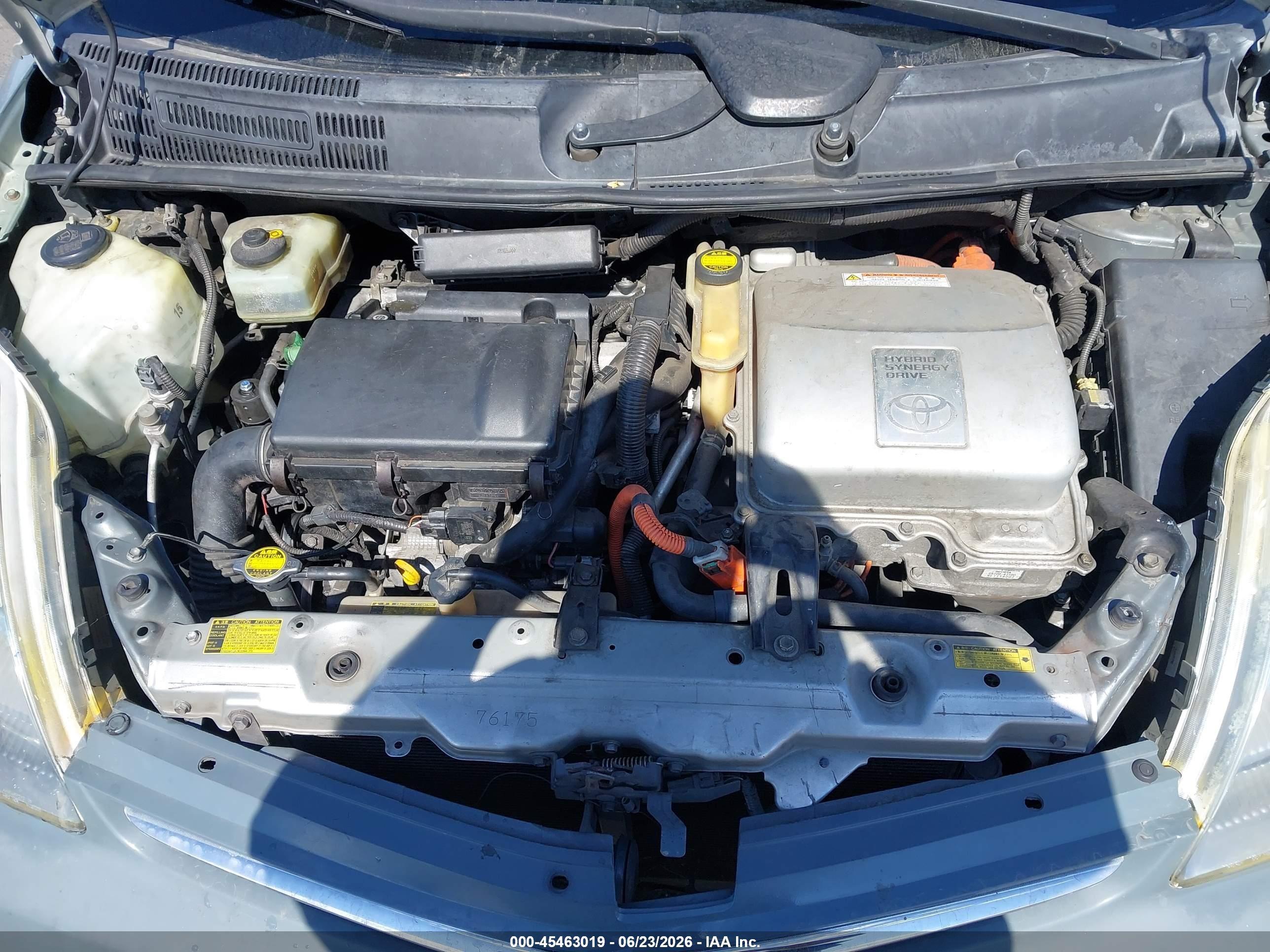 2004 Toyota Prius   Gray vin: JTDKB20U140078603