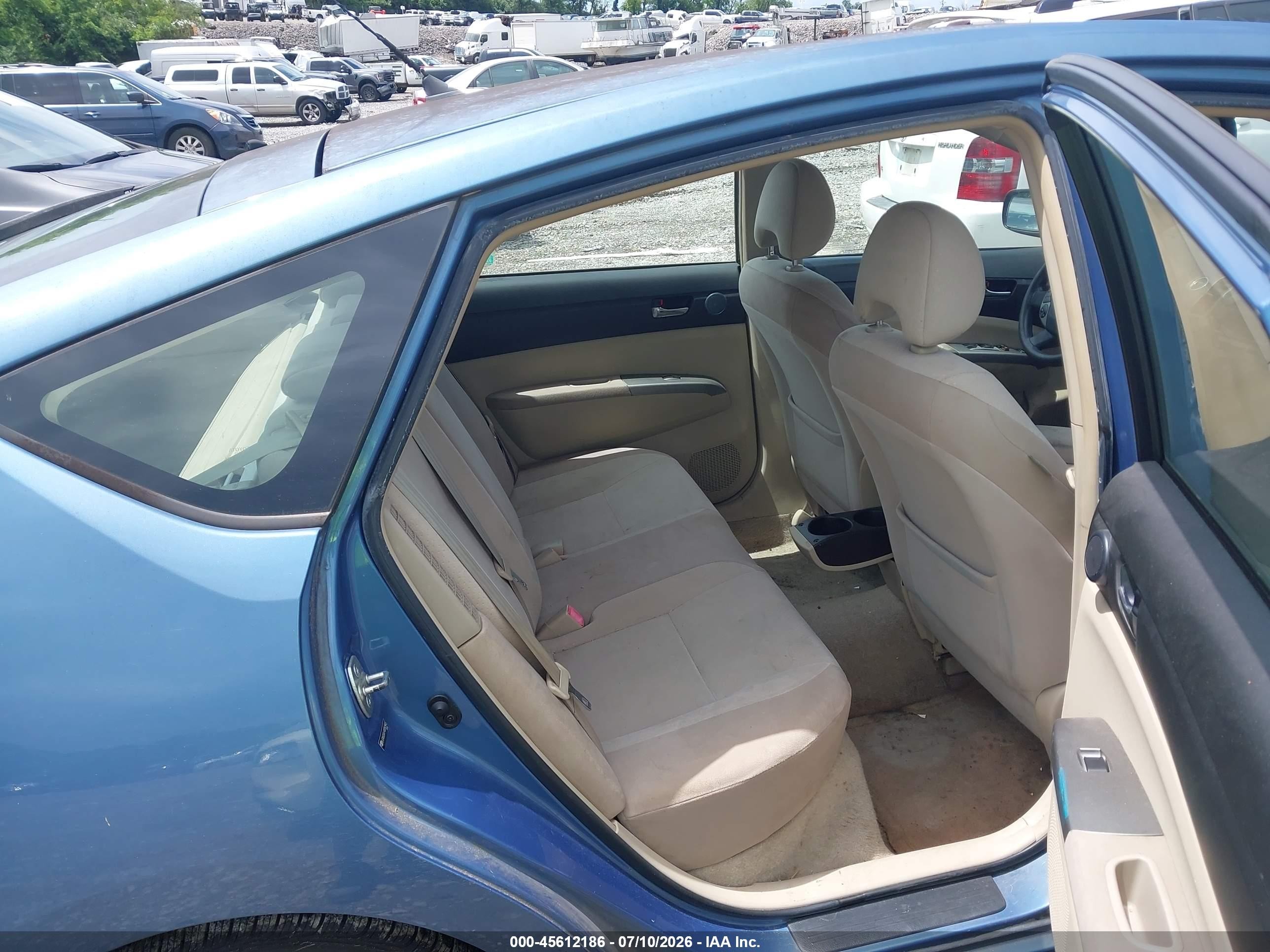 2004 Toyota Prius Blue vin: JTDKB20U140093943