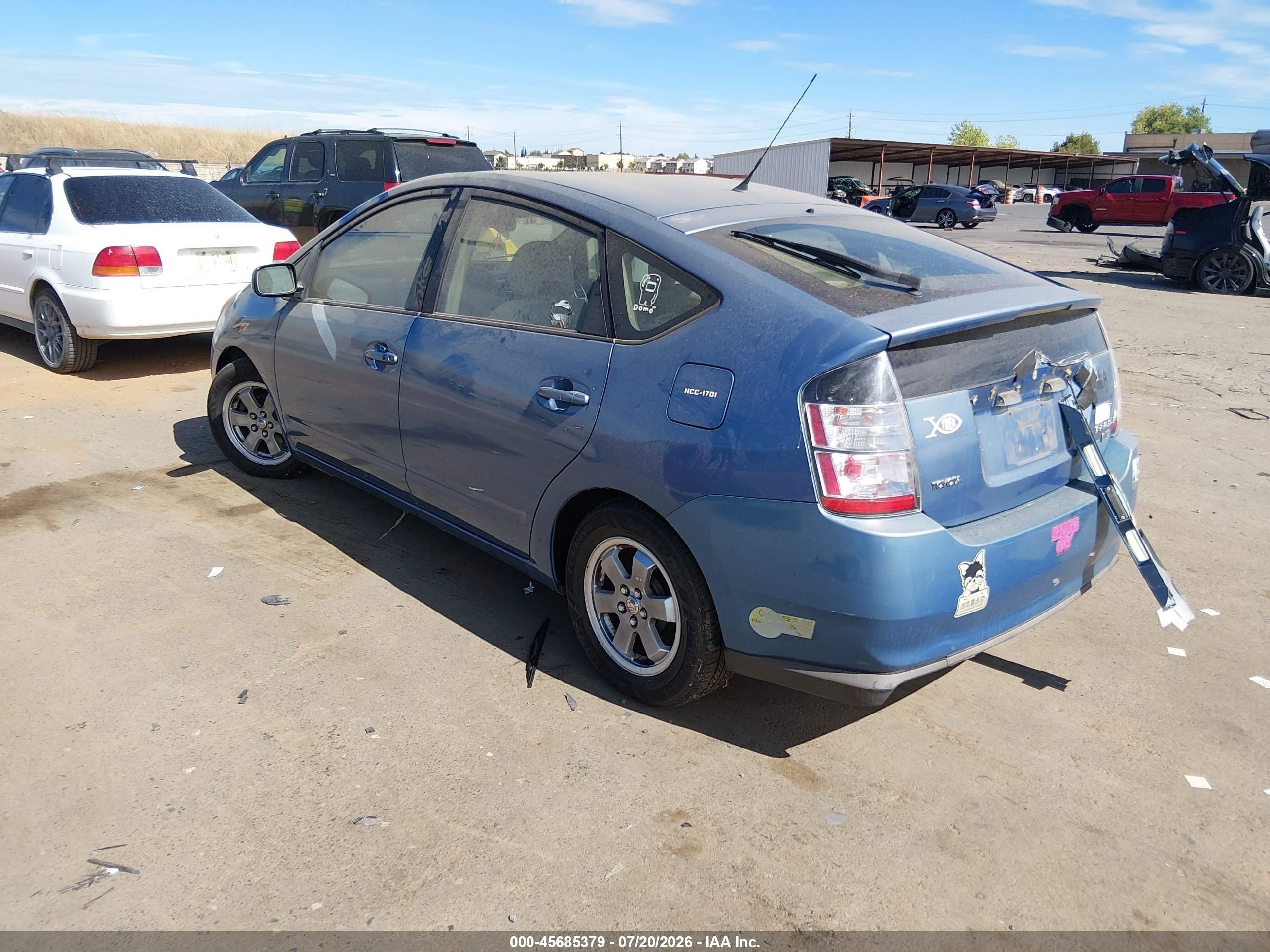 2004 Toyota Prius   Blue vin: JTDKB20U140094929