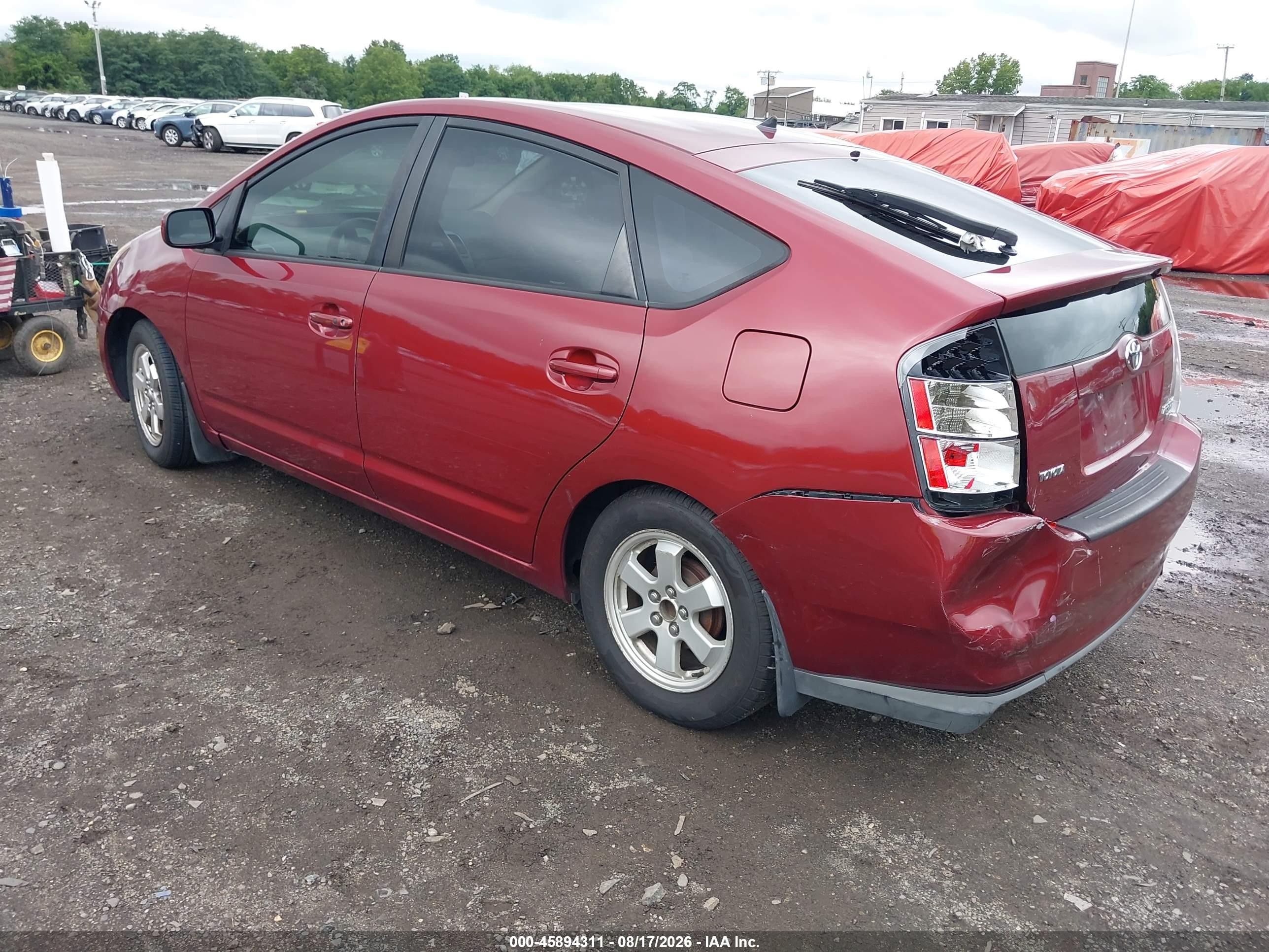 2004 Toyota Prius   Red vin: JTDKB20U140103497
