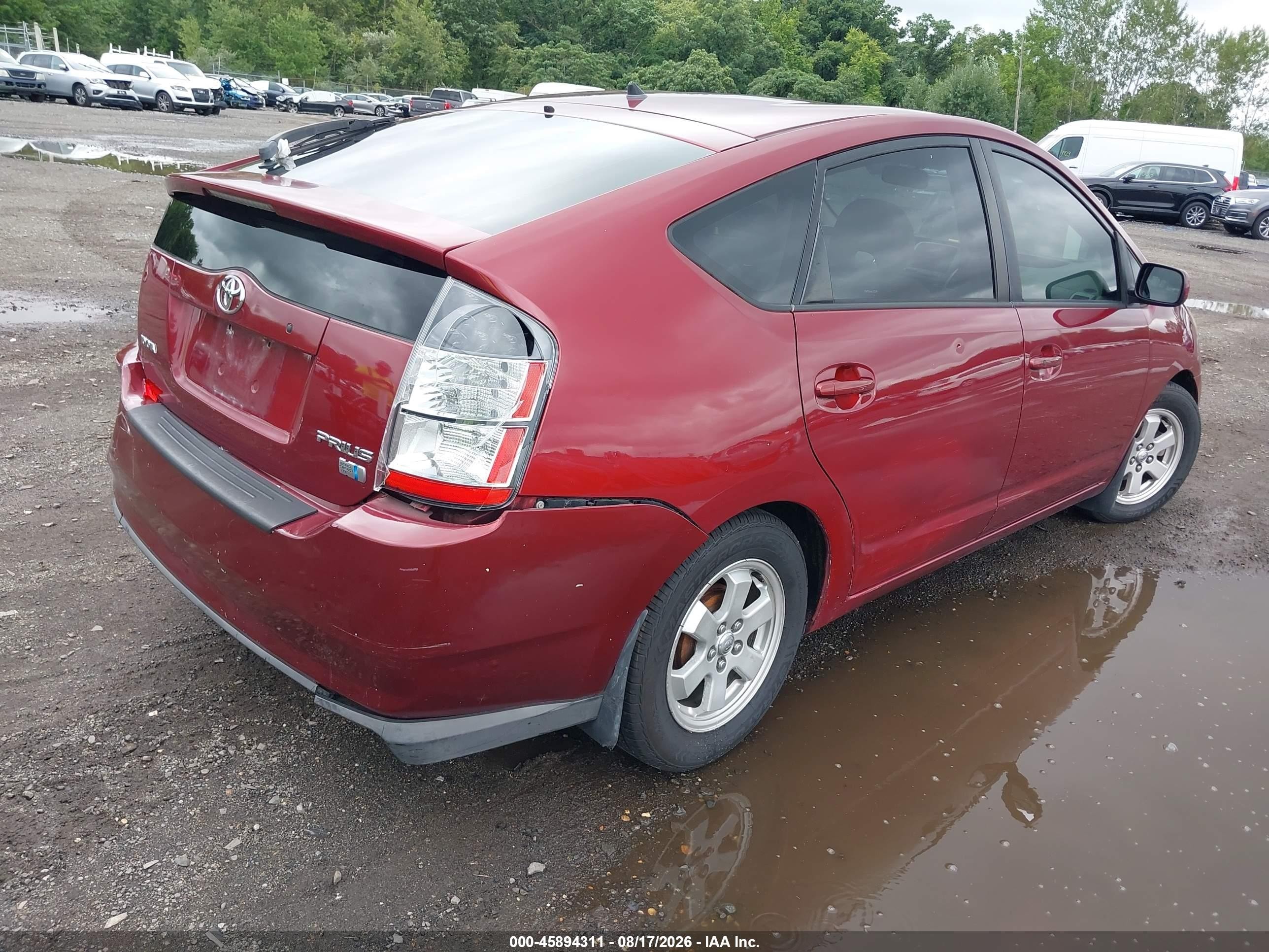 2004 Toyota Prius   Red vin: JTDKB20U140103497