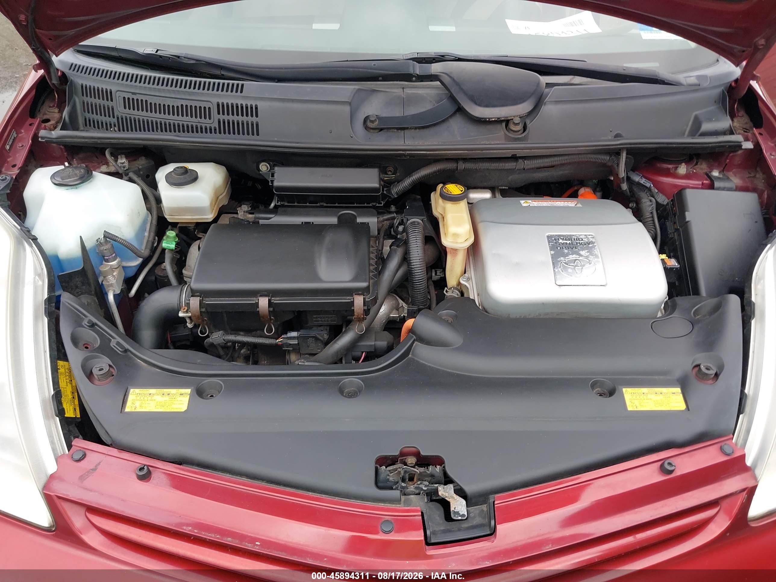 2004 Toyota Prius   Red vin: JTDKB20U140103497
