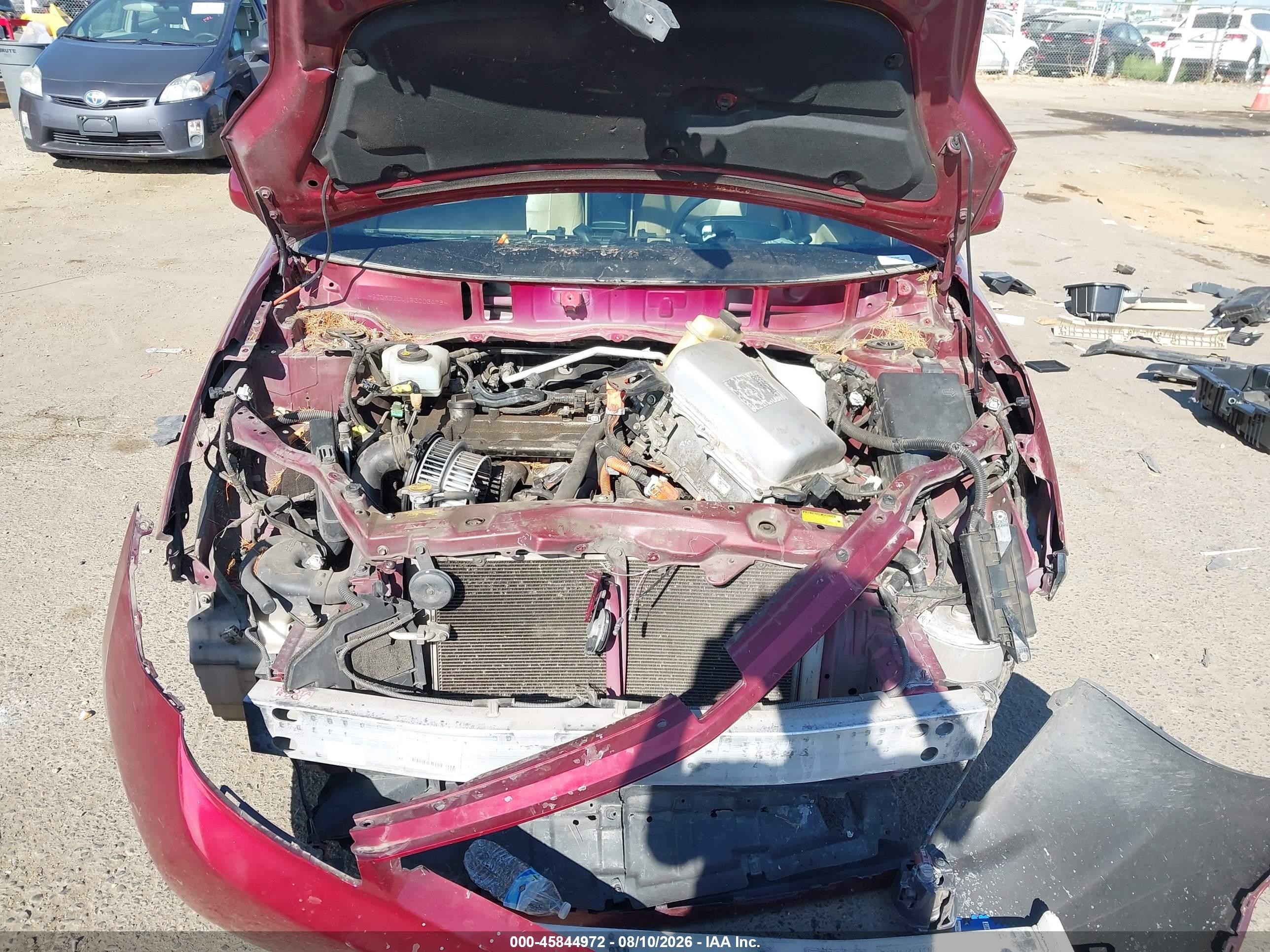2005 Toyota Prius   Red vin: JTDKB20U153003478