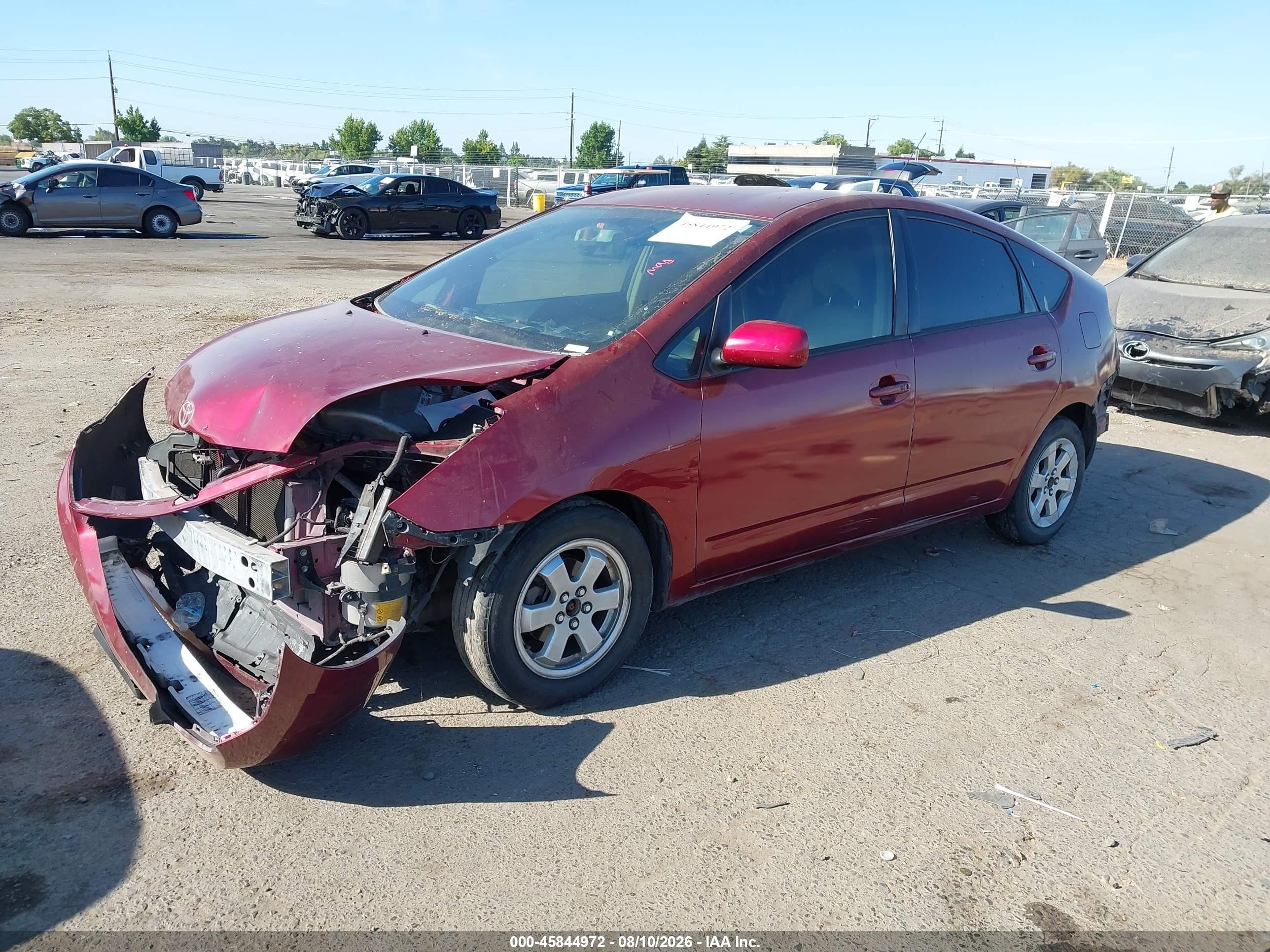 2005 Toyota Prius   Red vin: JTDKB20U153003478