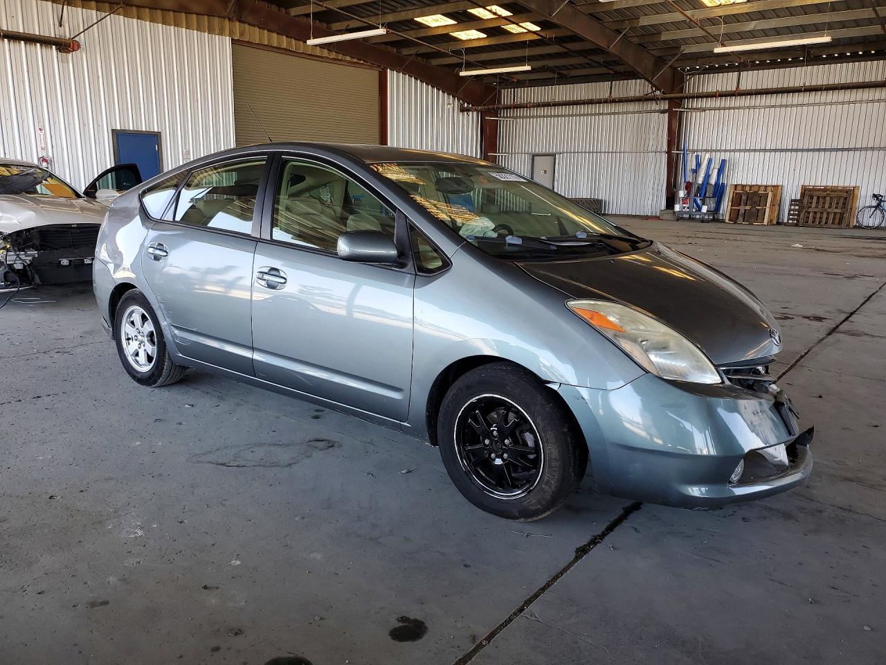 2005 Toyota Prius Base Teal vin: JTDKB20U153018580