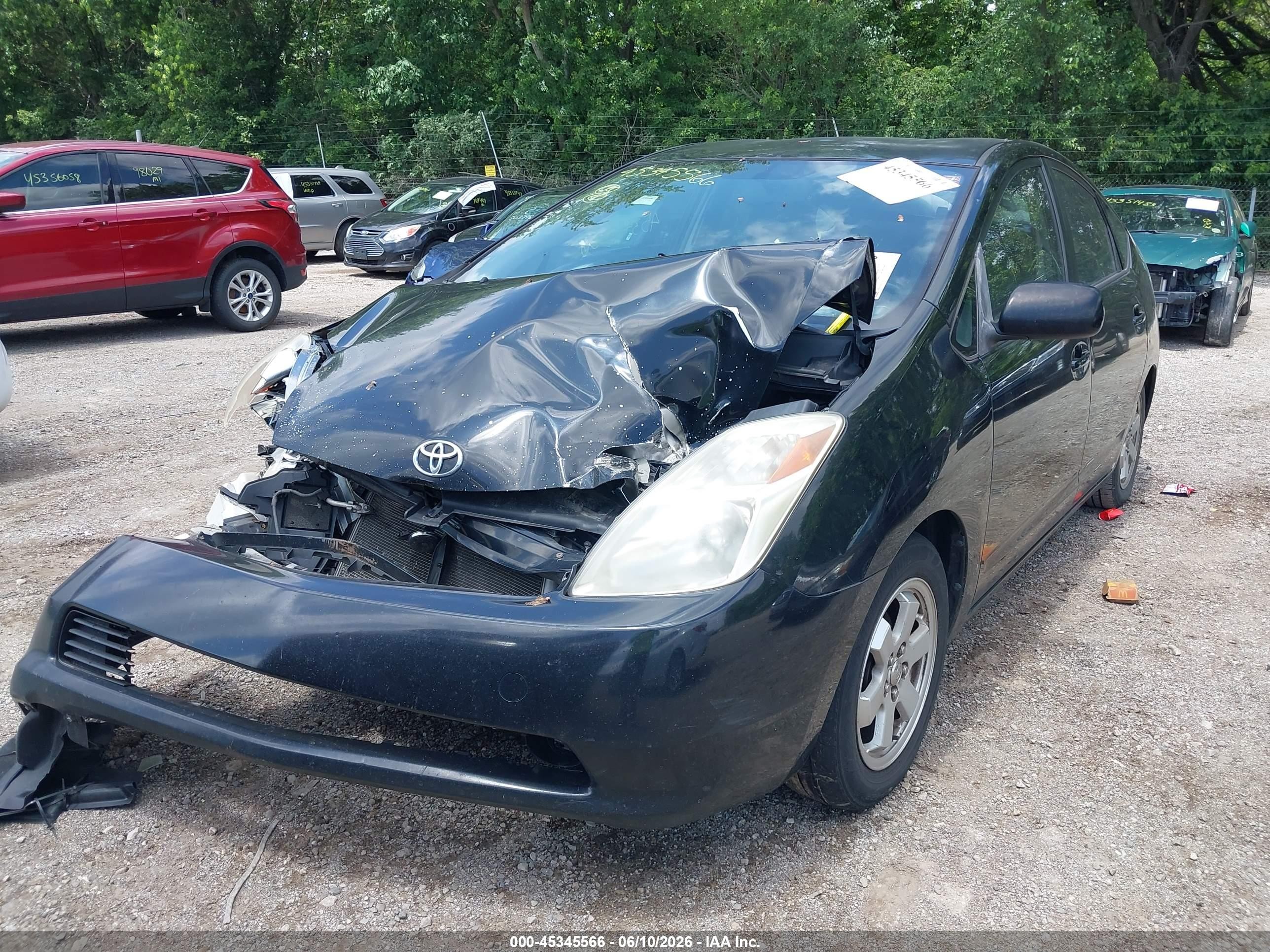 2005 Toyota Prius   Black vin: JTDKB20U153045973