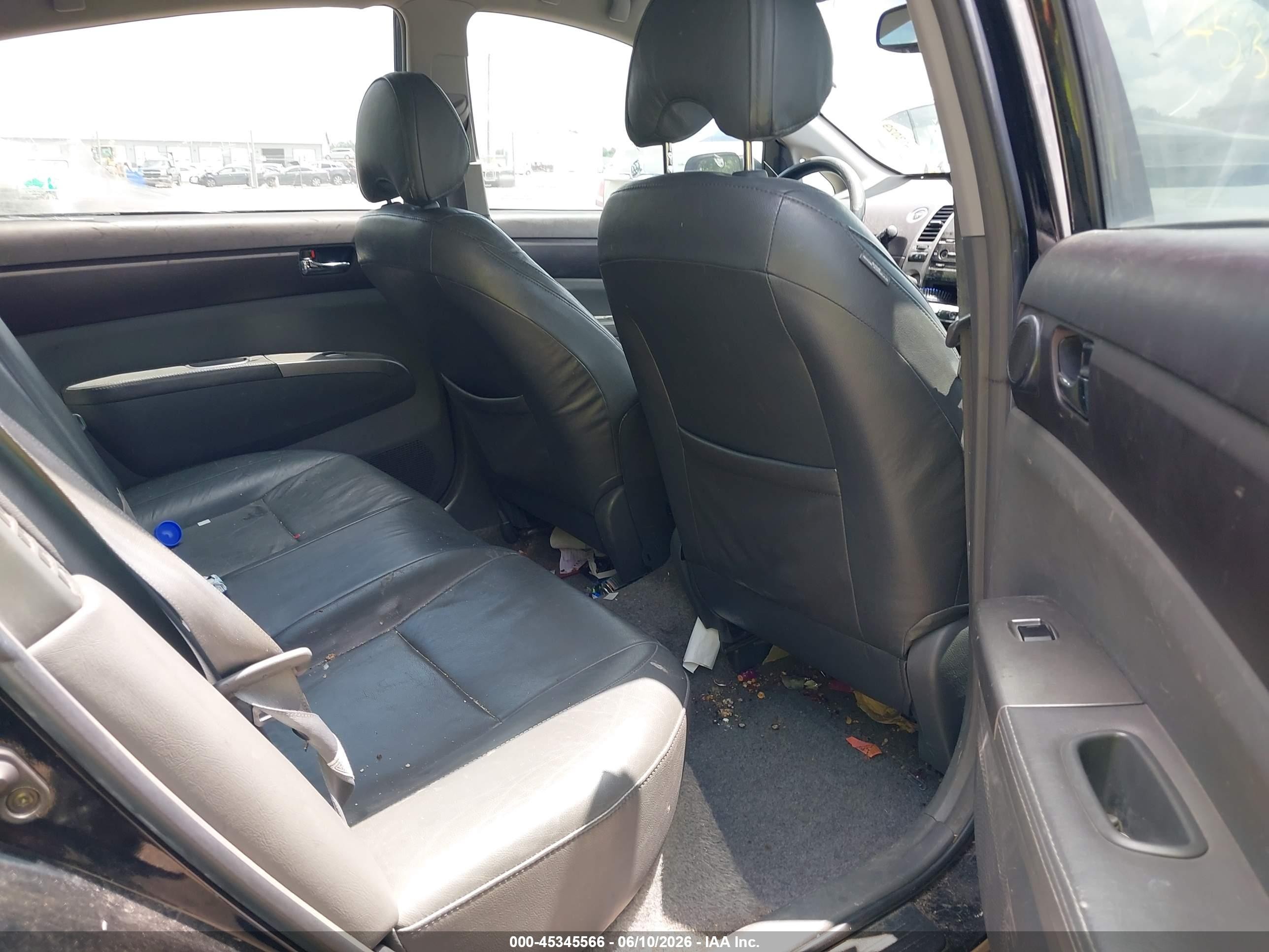 2005 Toyota Prius   Black vin: JTDKB20U153045973