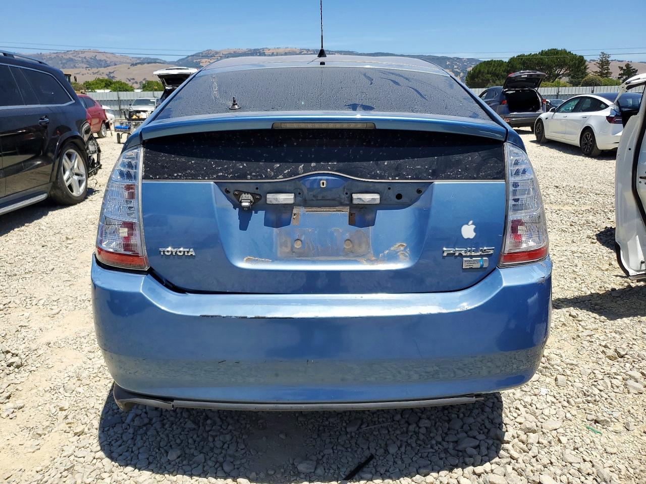 2005 Toyota Prius Base Blue vin: JTDKB20U153079816