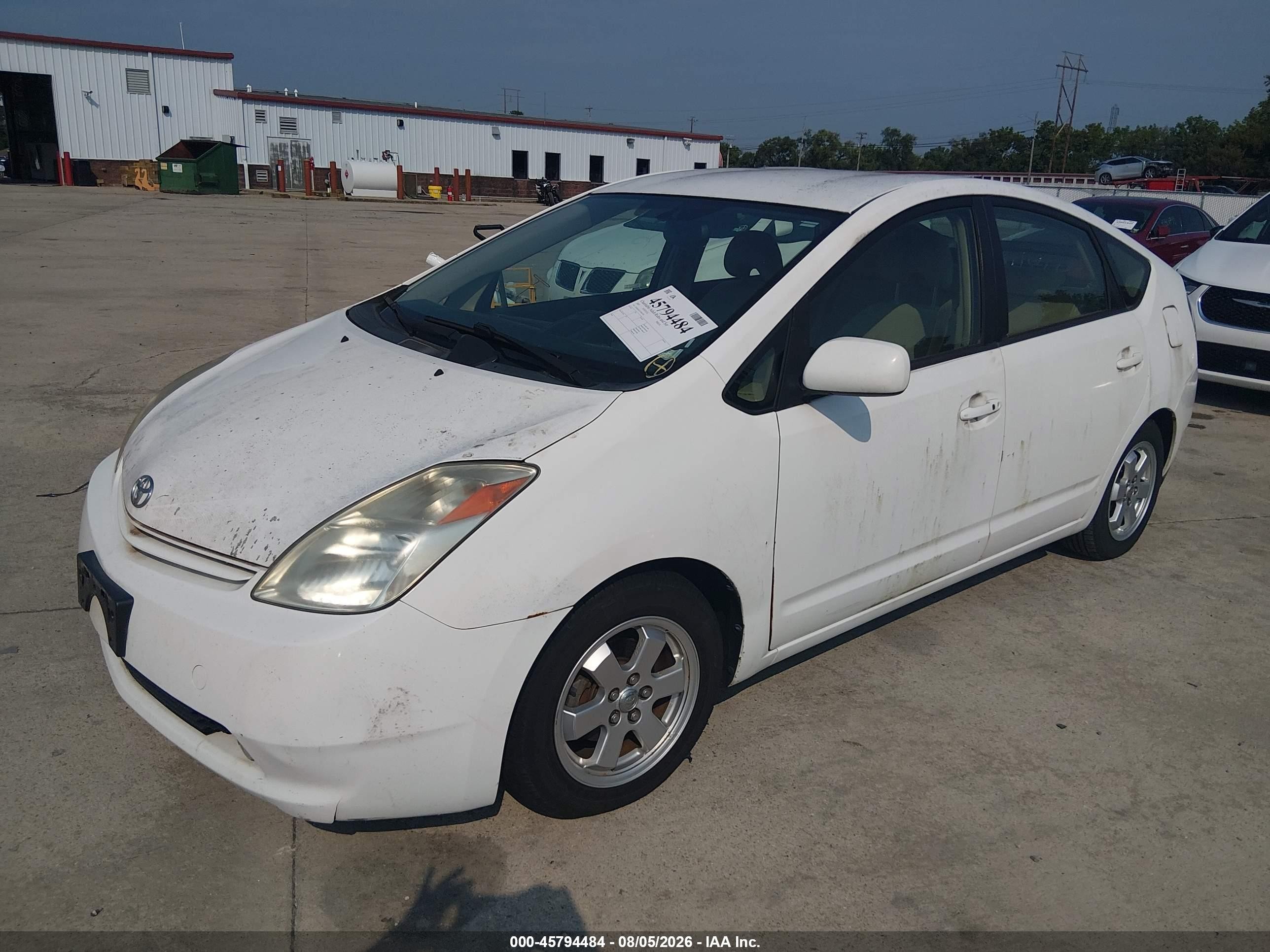 2005 Toyota Prius   Белый vin: JTDKB20U153085390