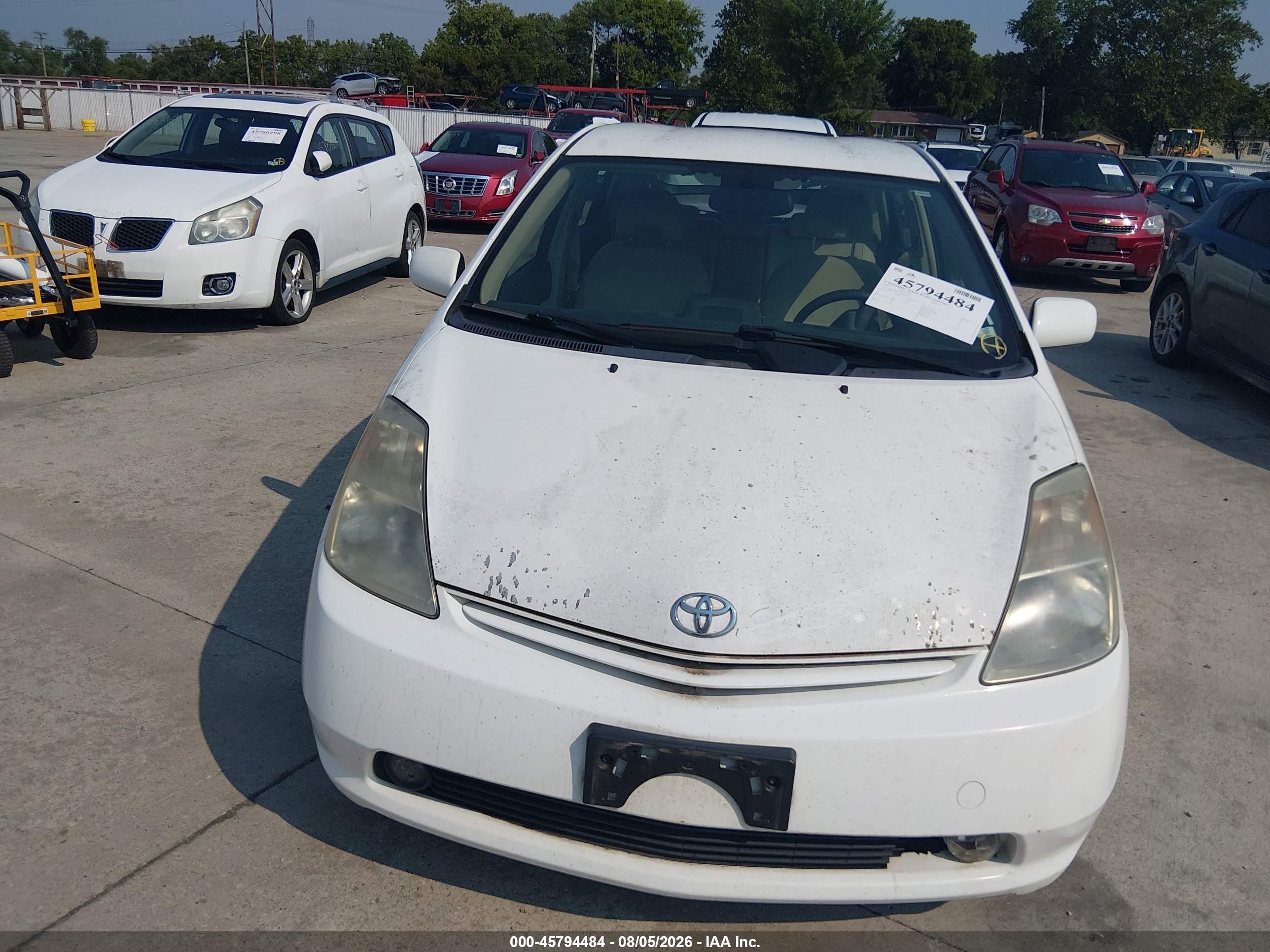 2005 Toyota Prius   Белый vin: JTDKB20U153085390