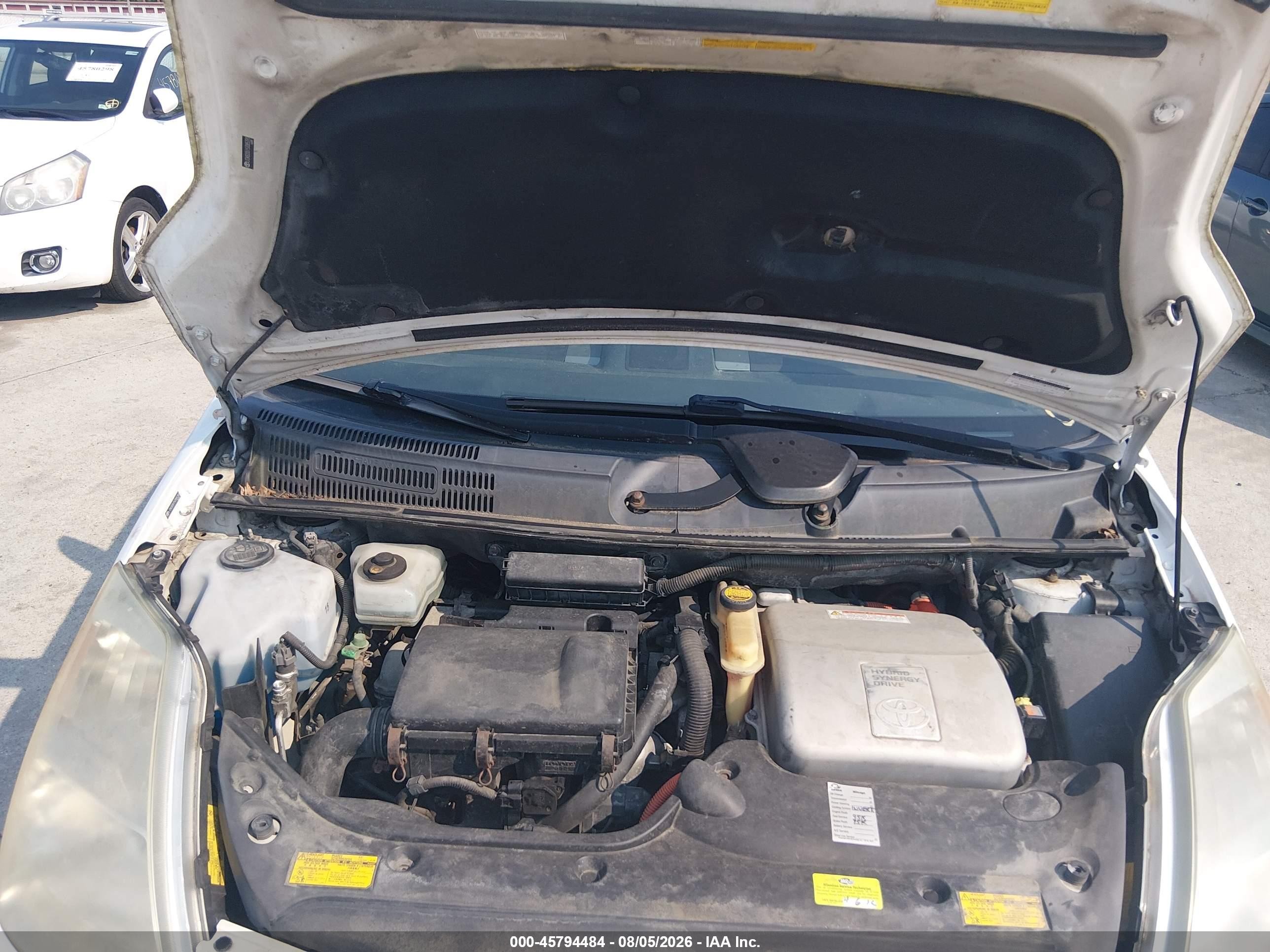 2005 Toyota Prius   Белый vin: JTDKB20U153085390