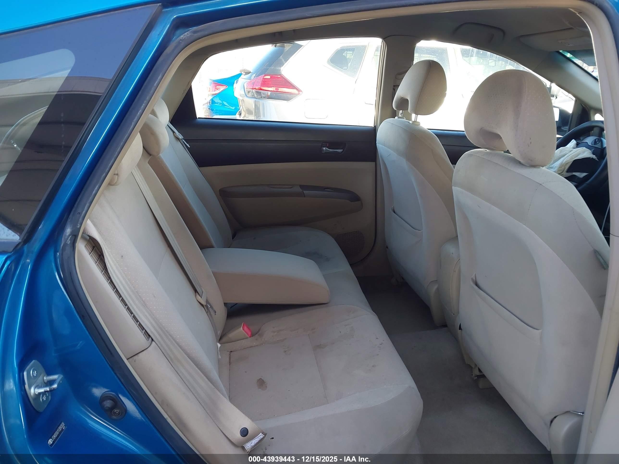 2005 Toyota Prius   Синий vin: JTDKB20U153093036