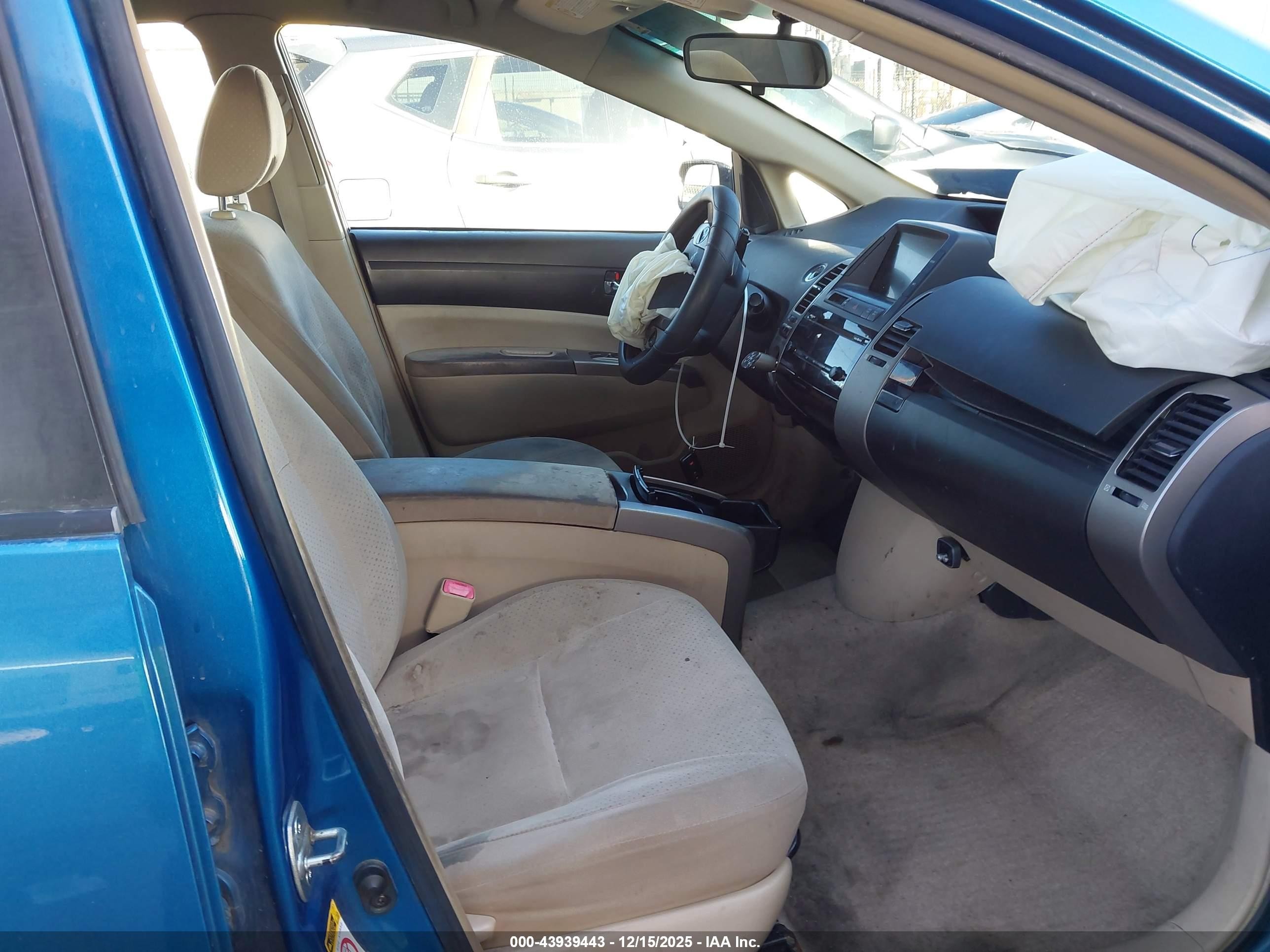 2005 Toyota Prius   Синий vin: JTDKB20U153093036