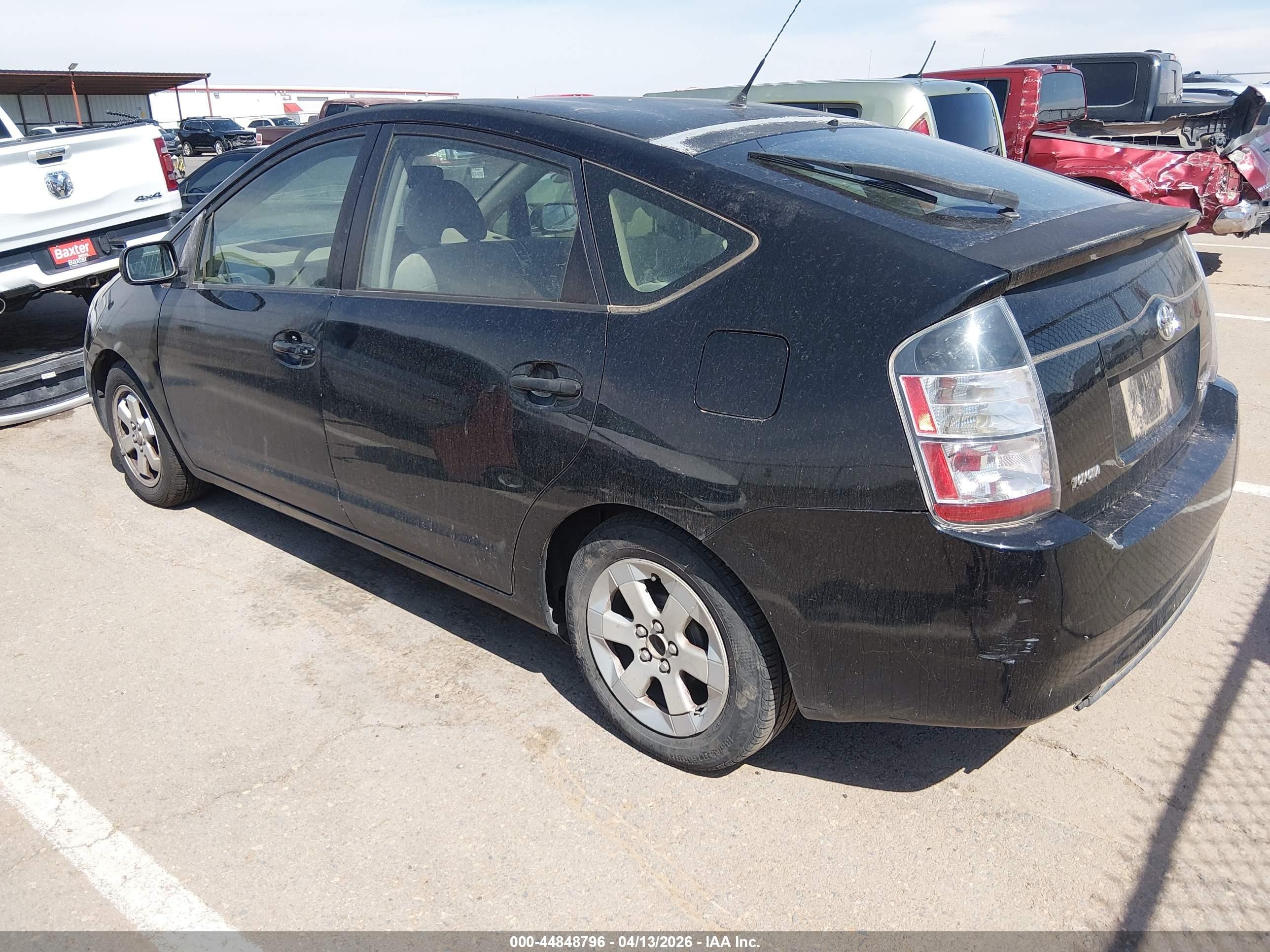 2005 Toyota Prius   Black vin: JTDKB20U153113107