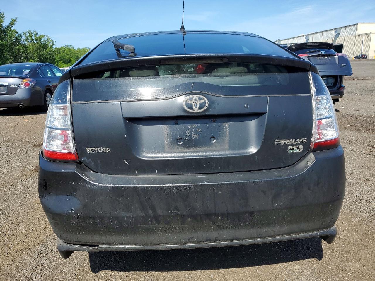 2005 Toyota Prius Base Black vin: JTDKB20U153113673