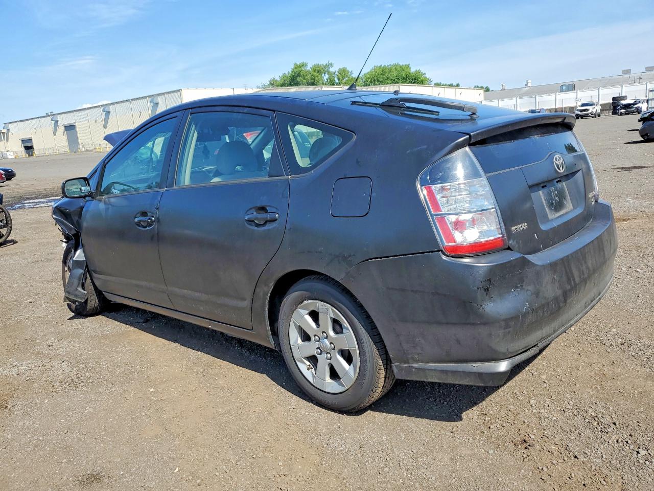 2005 Toyota Prius Base Black vin: JTDKB20U153113673