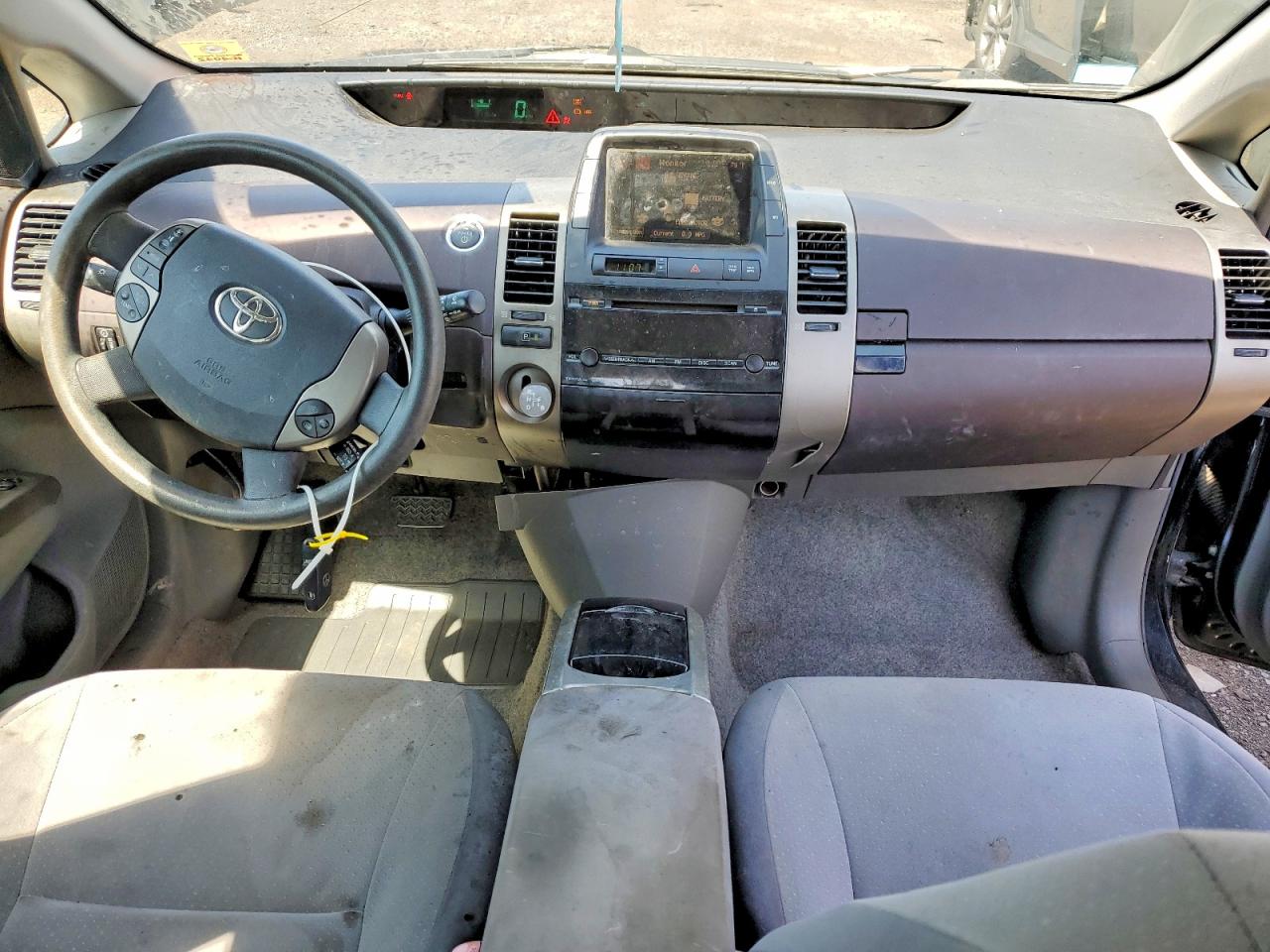 2005 Toyota Prius Base Black vin: JTDKB20U153113673